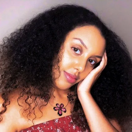 Rosina B. Solomon delivers a nostalgic sounding debut EP, "Intro"