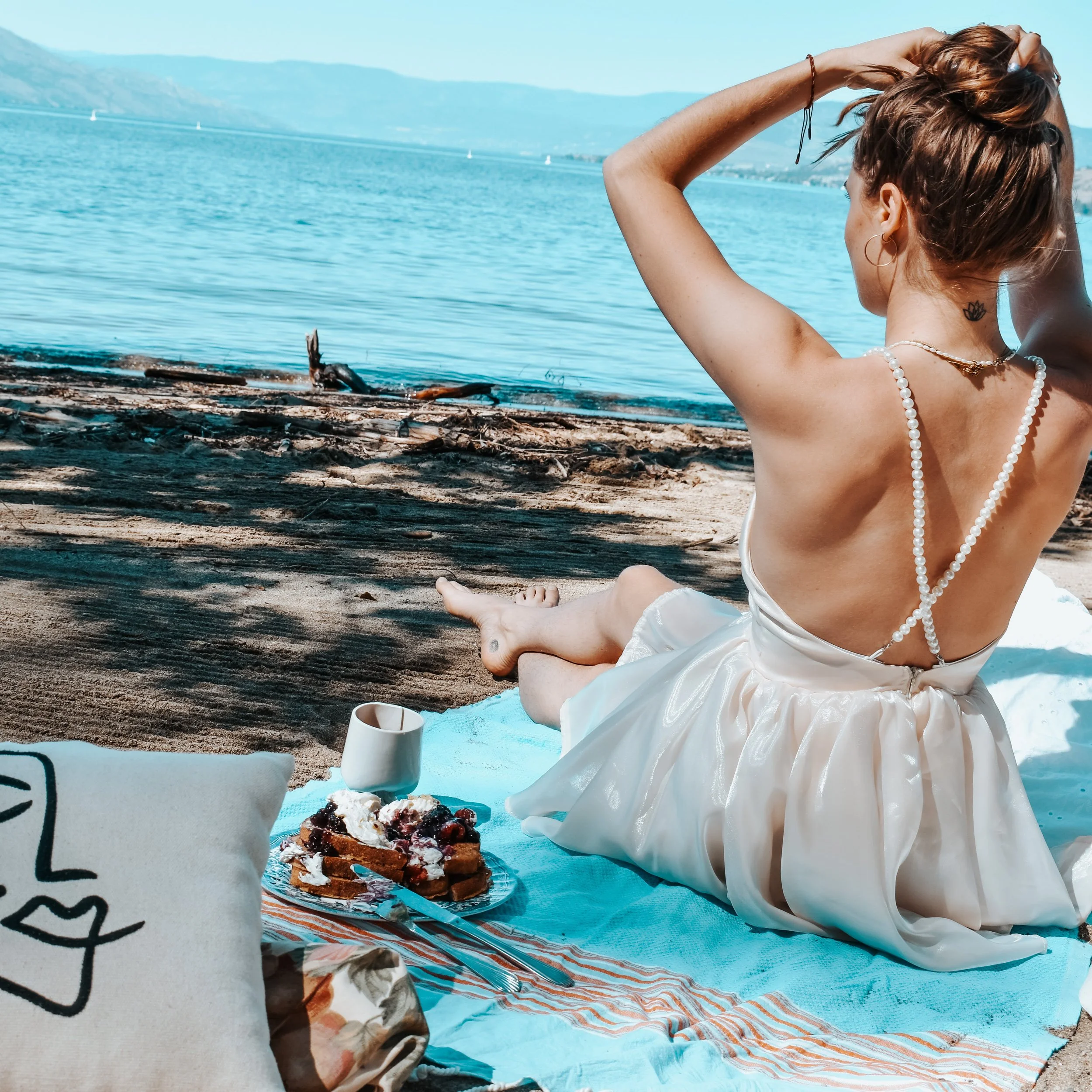 Élodie Orsei excels on genre-blended debut EP, "FRENCH TOAST"