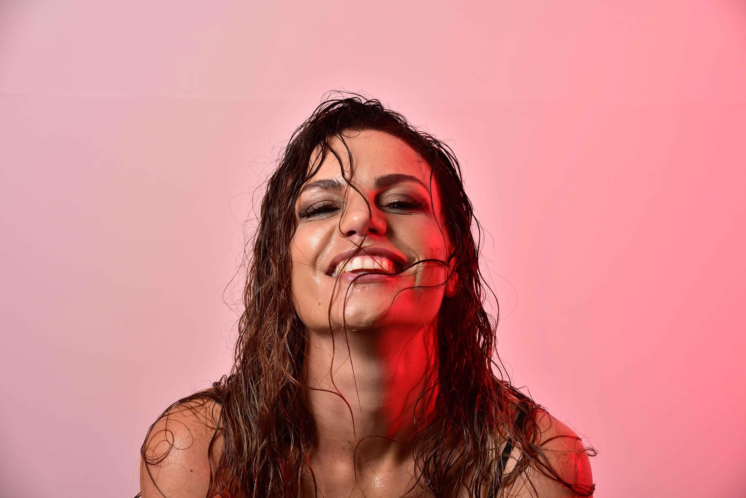 Novac Bull pays tribute to "Mary Ann" on lovely debut single