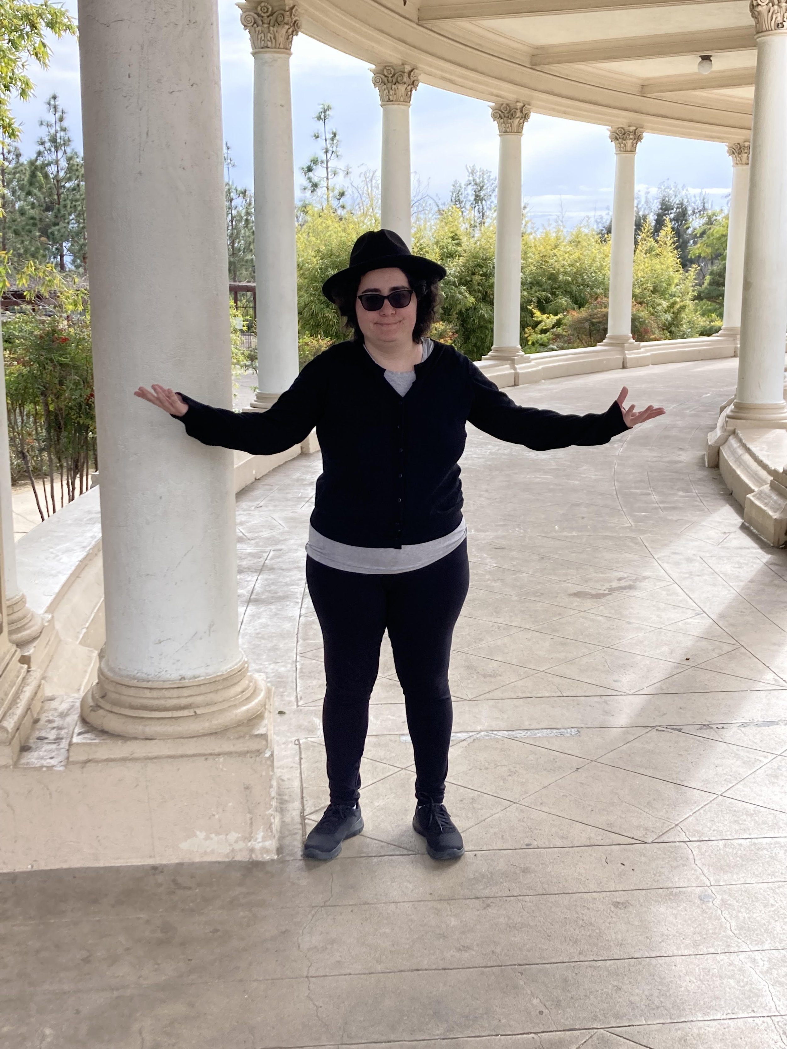 Jessamine Barham dreams up a new sound on expressive single, "Freak Show"