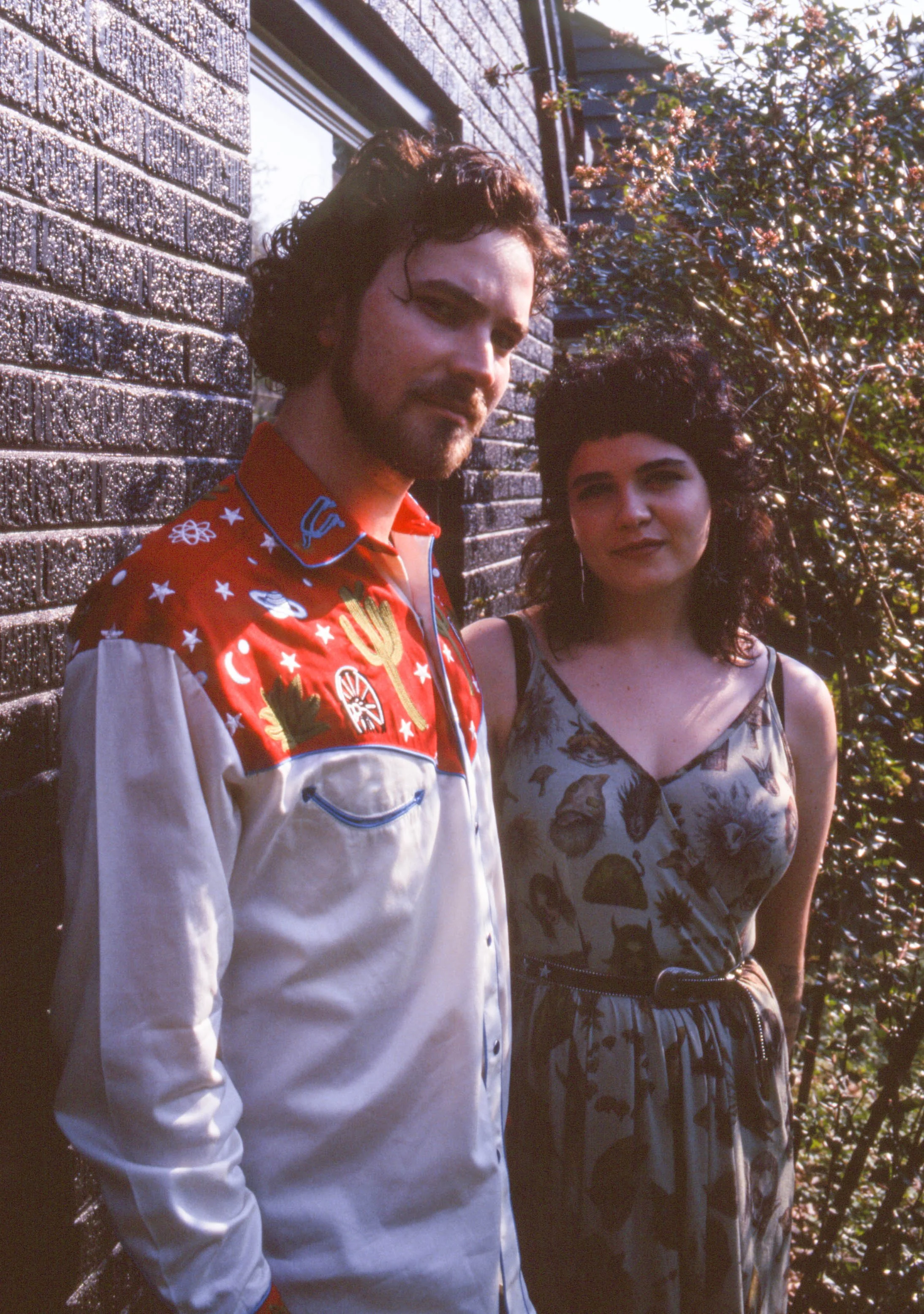 The Prickly Pair combat loneliness on raw &amp; emotional single, "Long Gone"