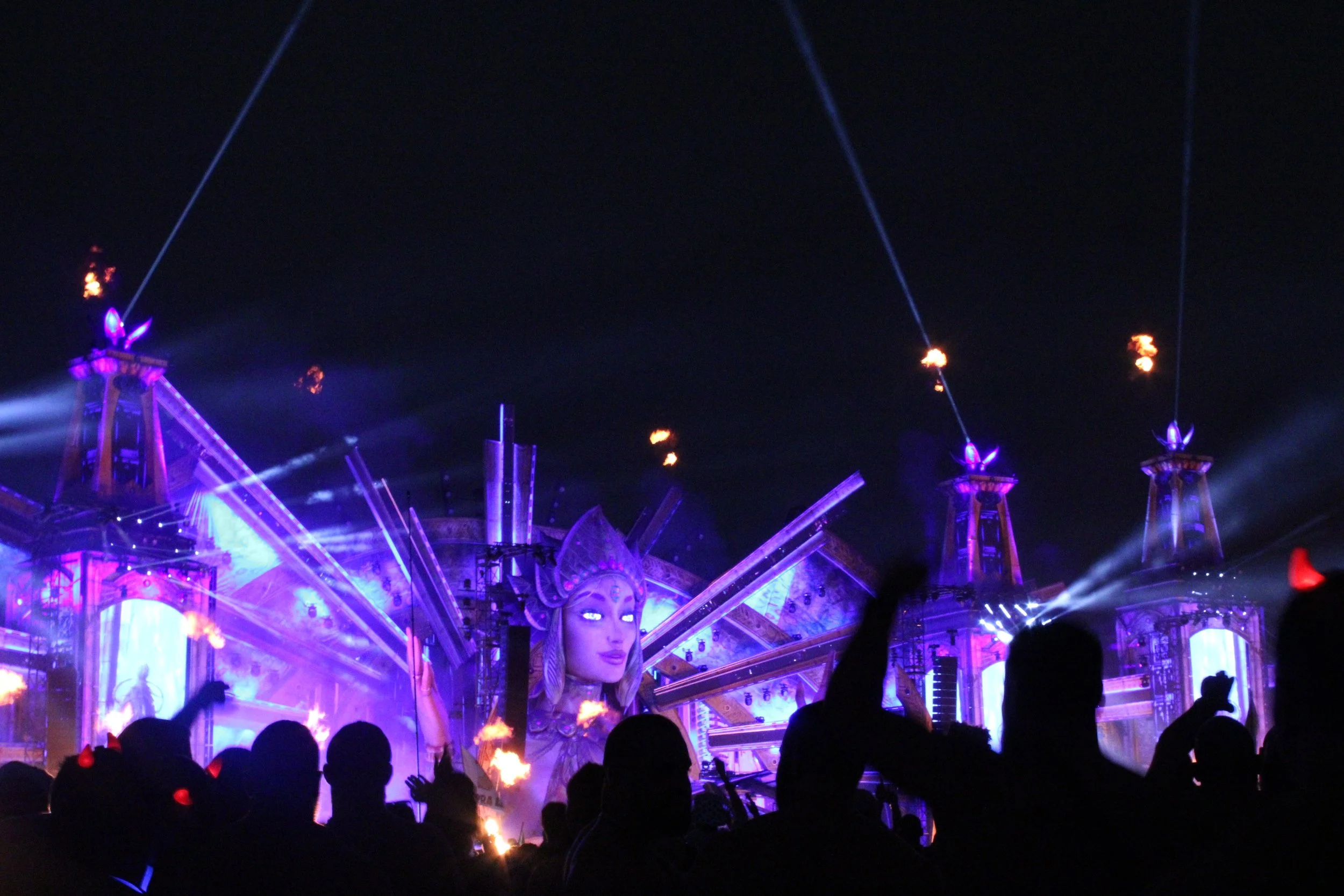 Alok’s 2023 EDC Orlando kineticFIELD Performance Was Packed With Dance Pop Bangers