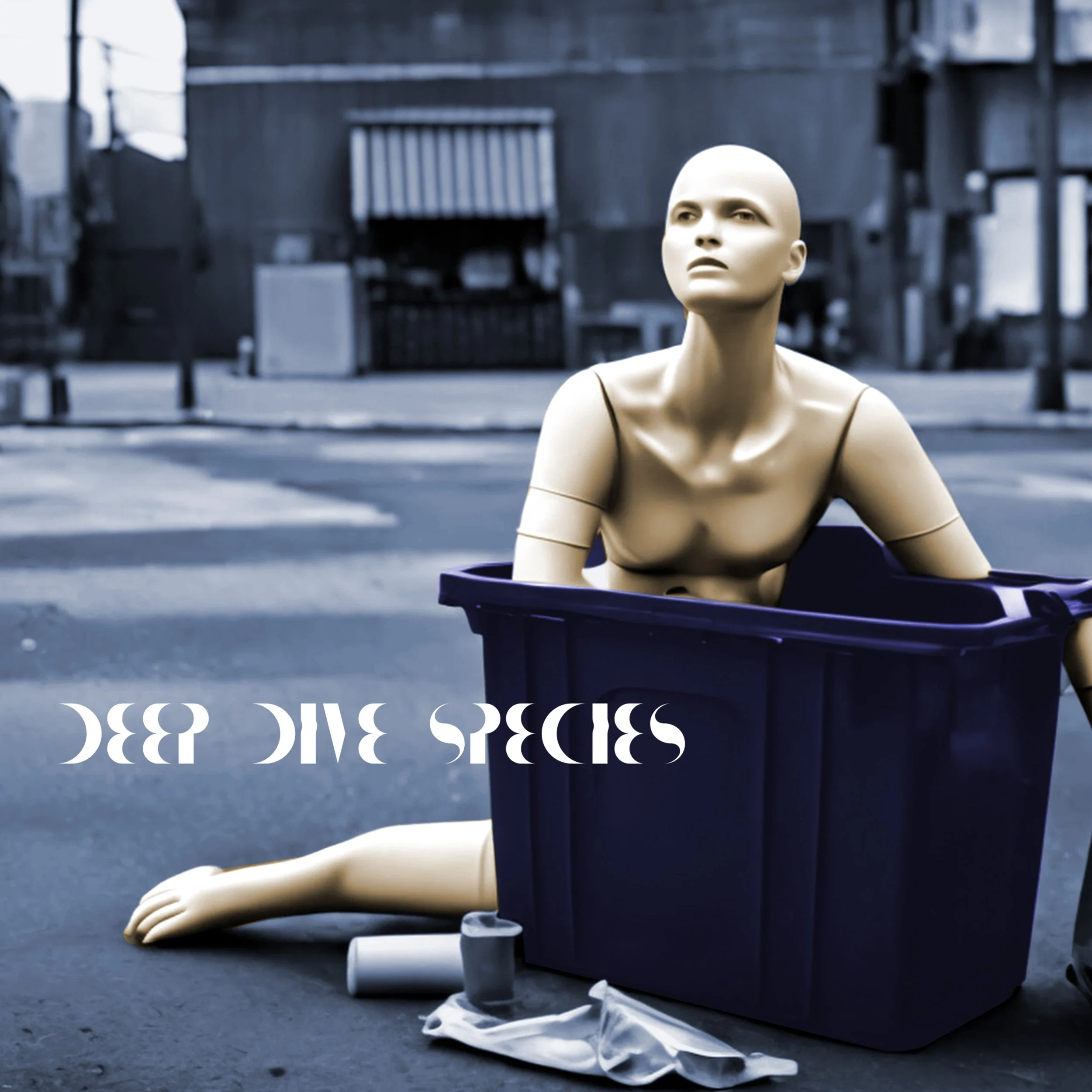 Deep Dive Species delivers atmospheric perfection with "Salt and Water"