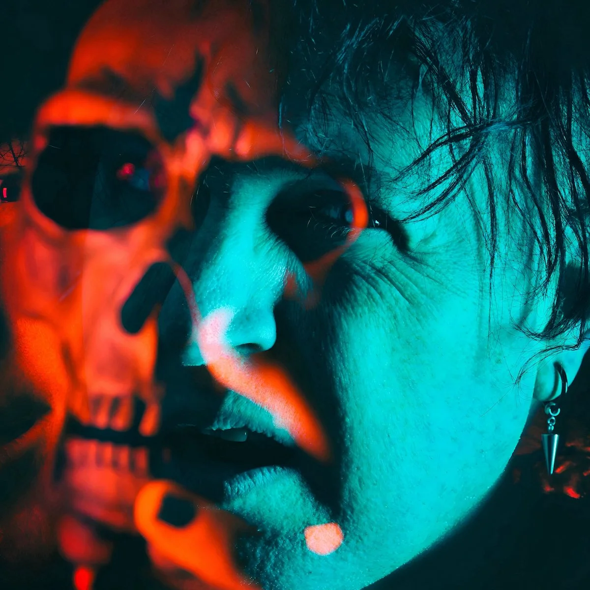 Mark Mallman unveils a powerful Chamber Pop gem with "The Cancer"