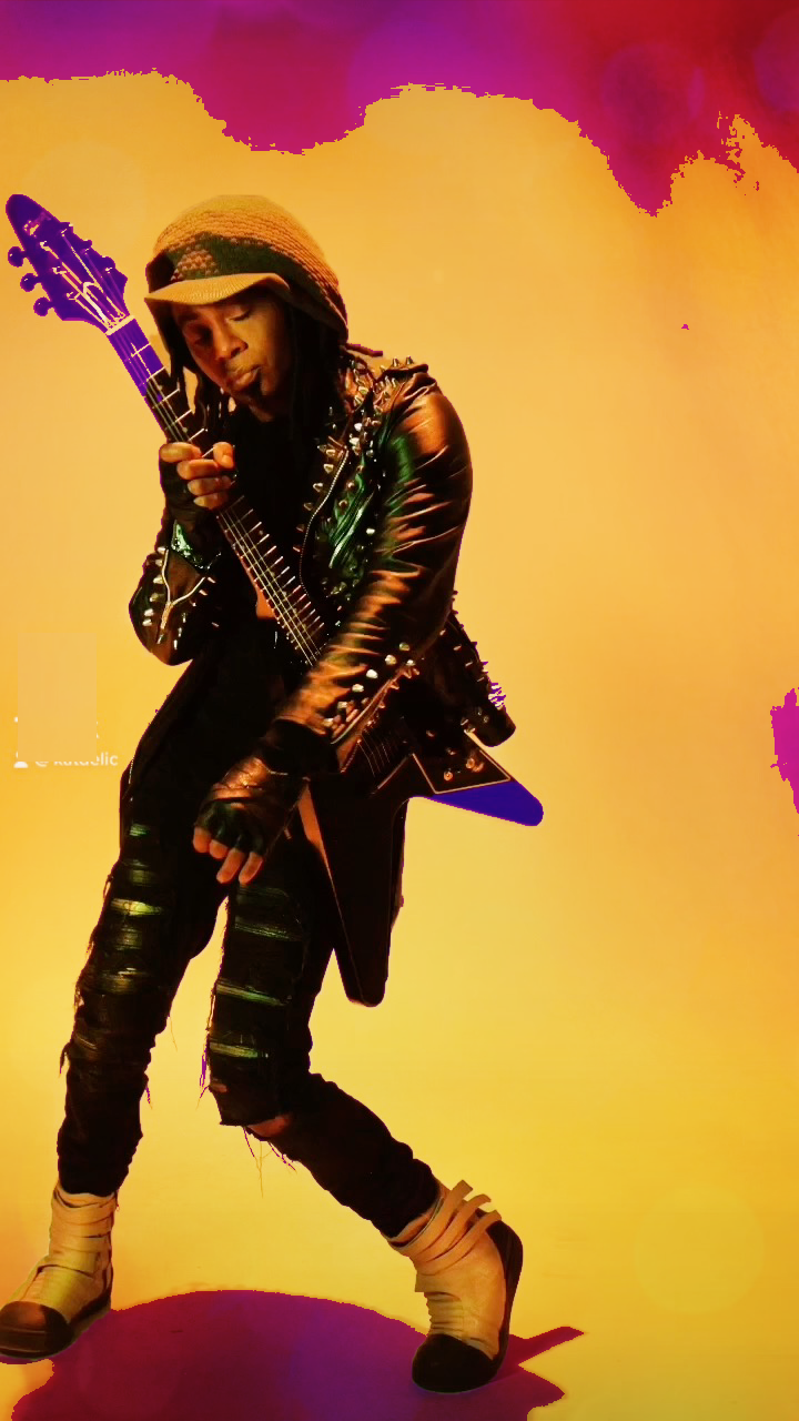 RonKat Spearman tackles driverless cars on single, "No Driver" - Interview