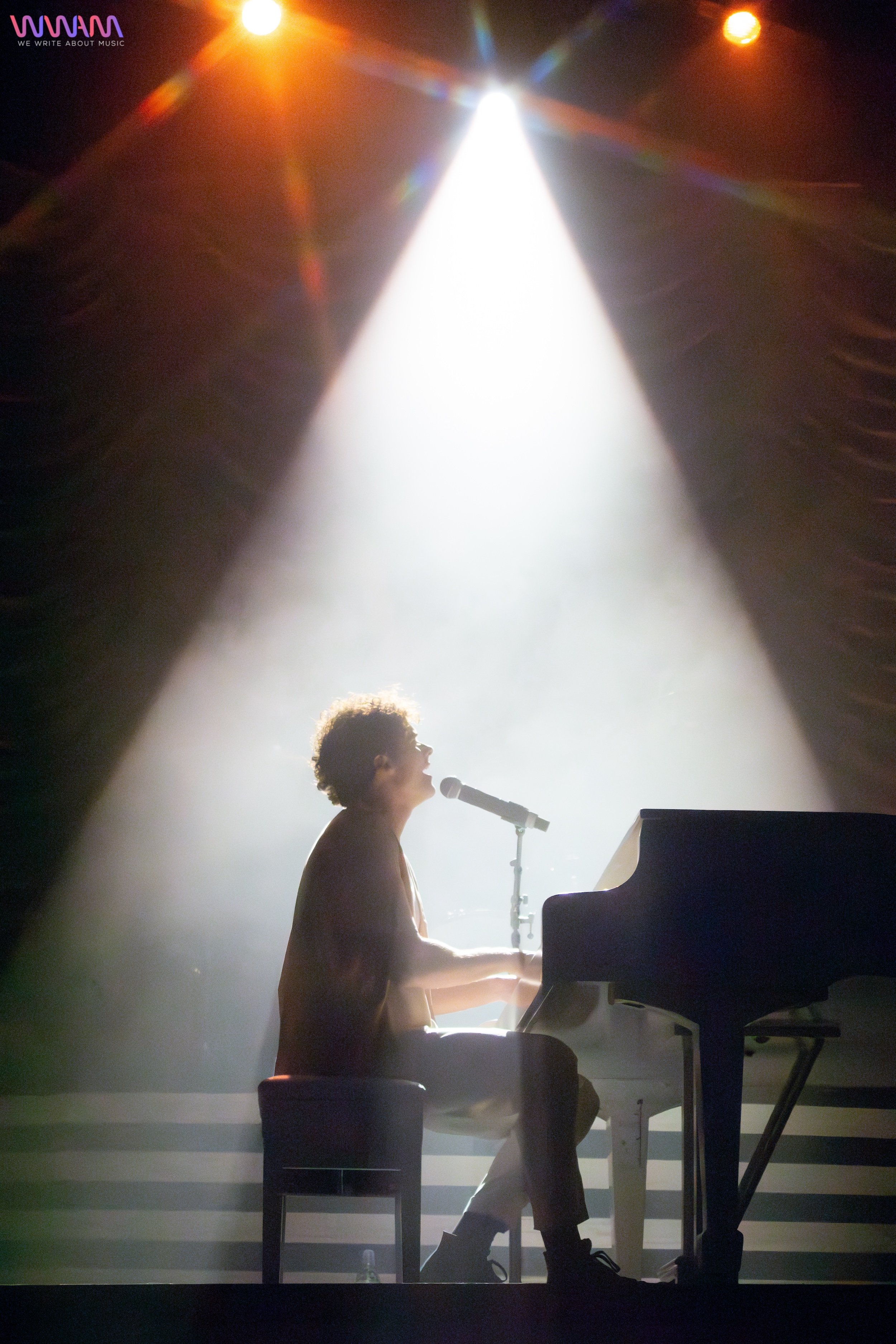 JoshuaBassettSandyAmphitheatre16.jpg