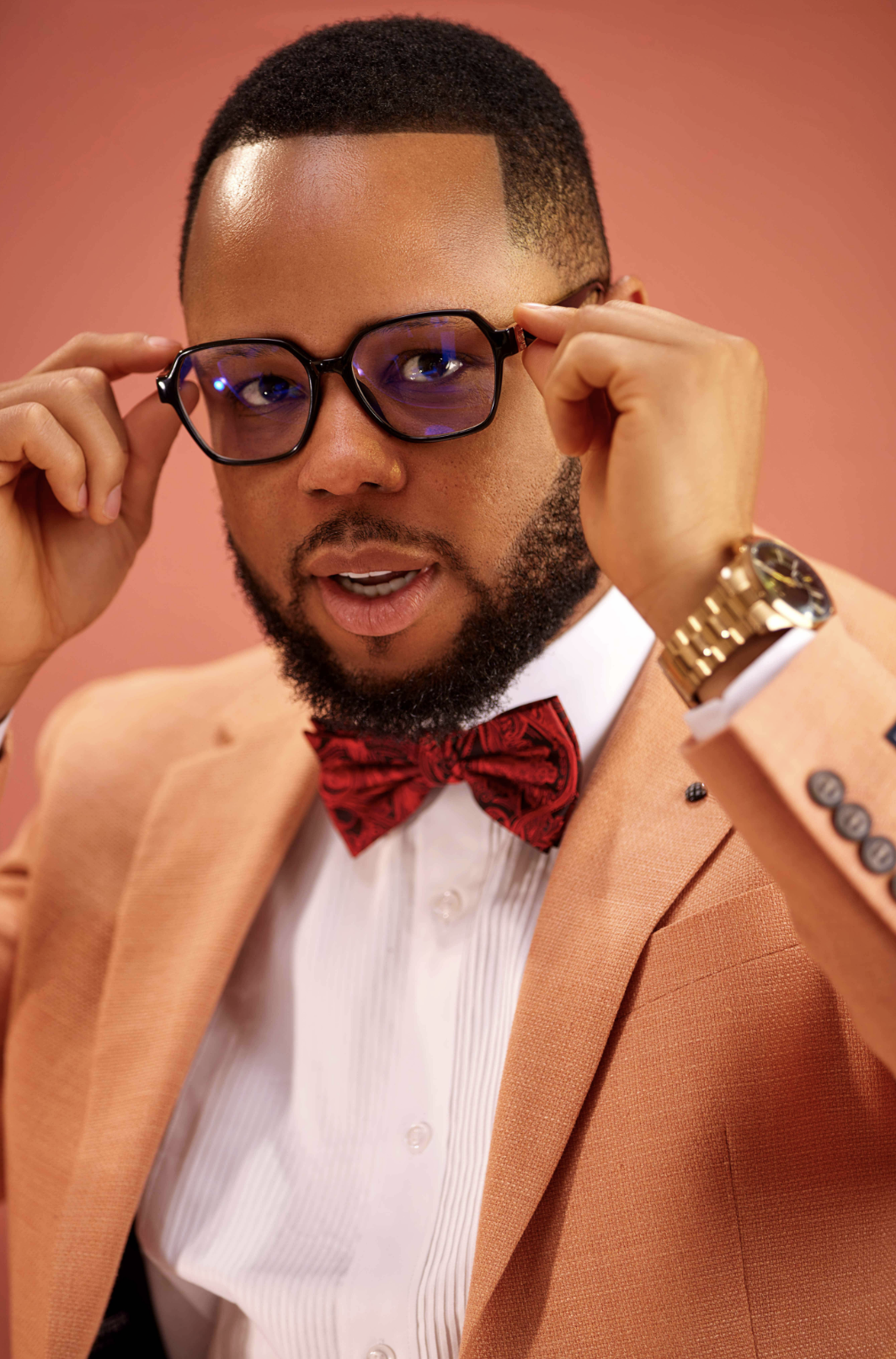 Mr. Vinnie’s "Gather to Celebrate" is a modern Anthem of joyful togetherness