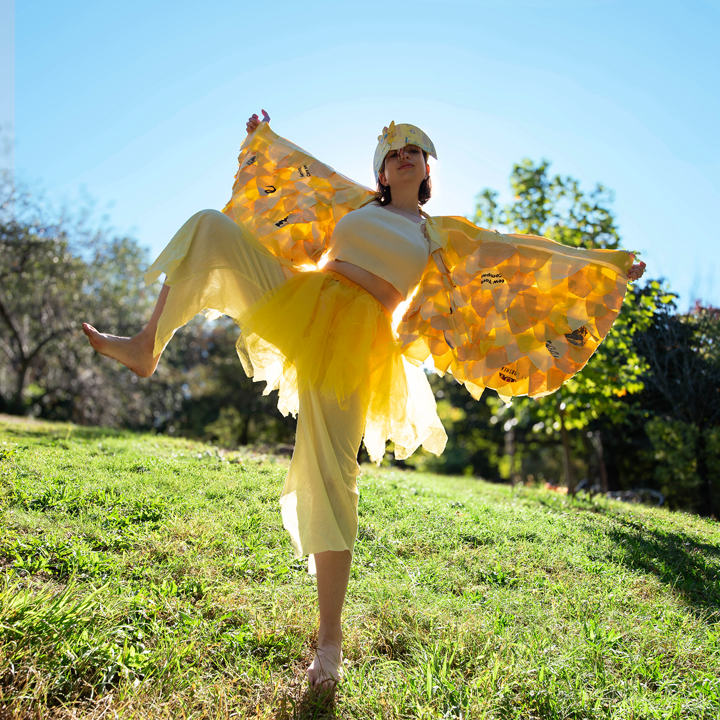 Paula T soars on an upbeat Indie anthem, “Canary”
