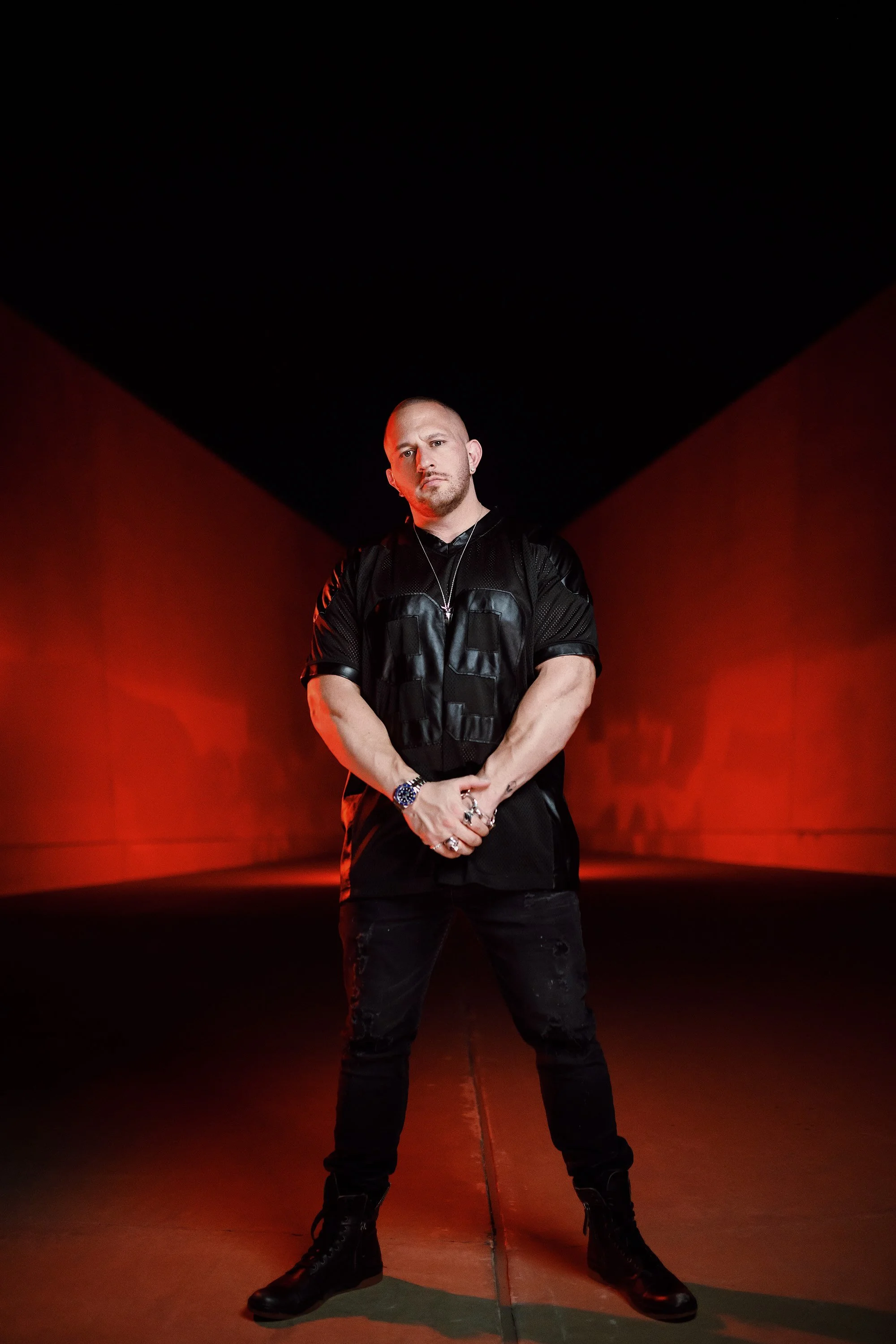 Lucre unleashes another Techno showstopper with "Infinity"