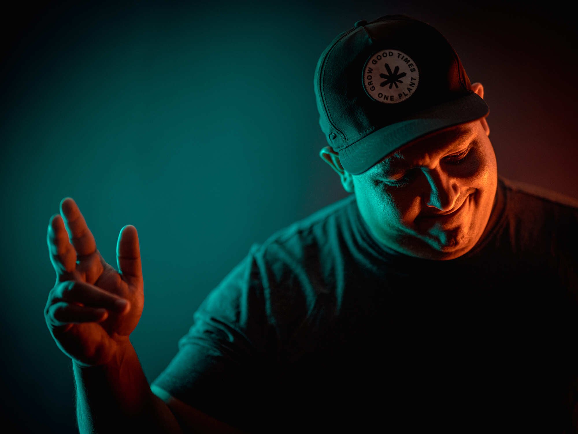 Hotboxx unveils an intense Deep House production on single, "Alrighty Then"