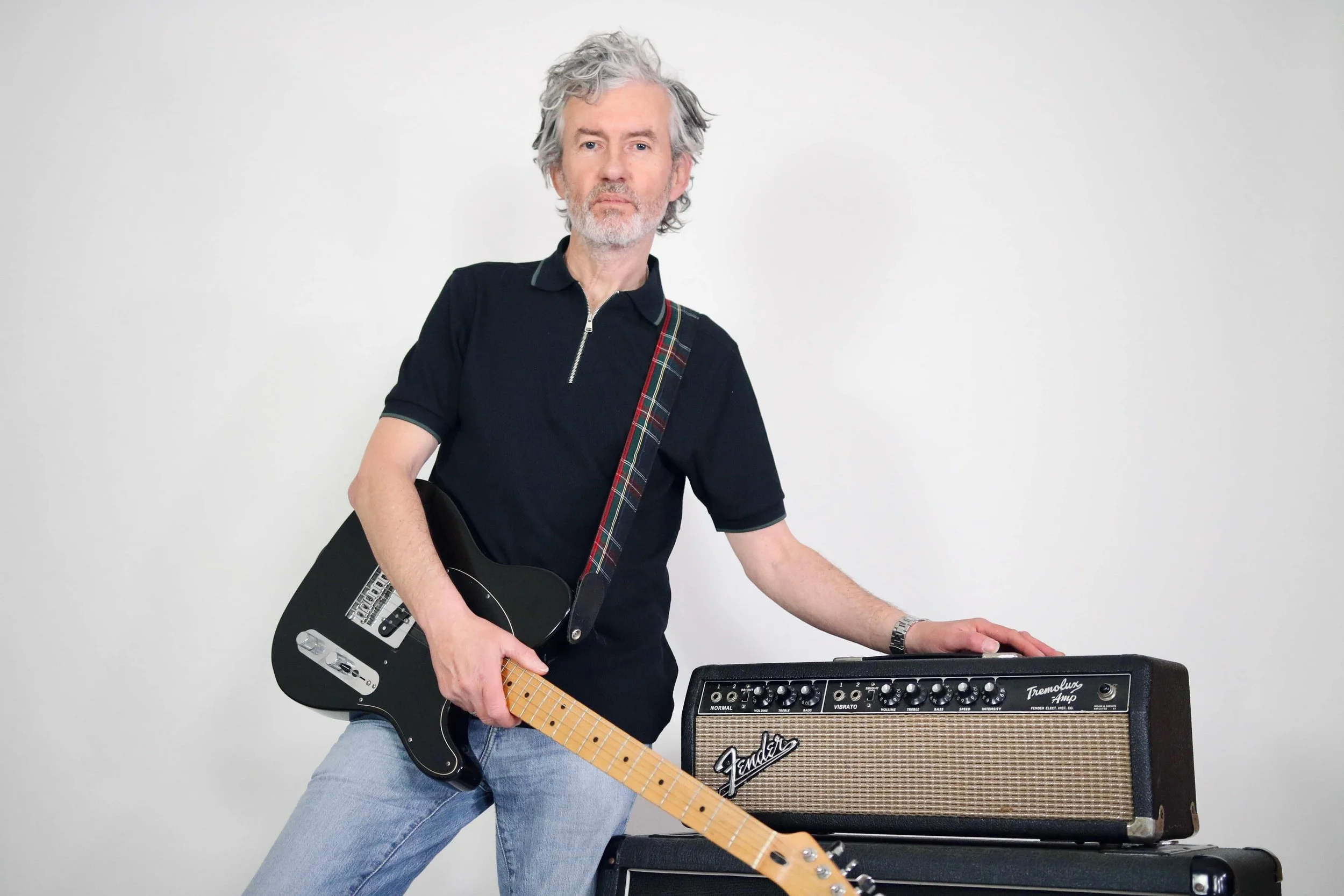 Doggett fires on all cylinders with relentless Pop Punk anthem, "Shoot to Kill"