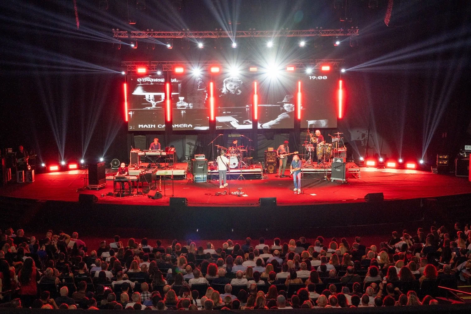 DireStraitsLegacyTiranaAlbania35.jpg