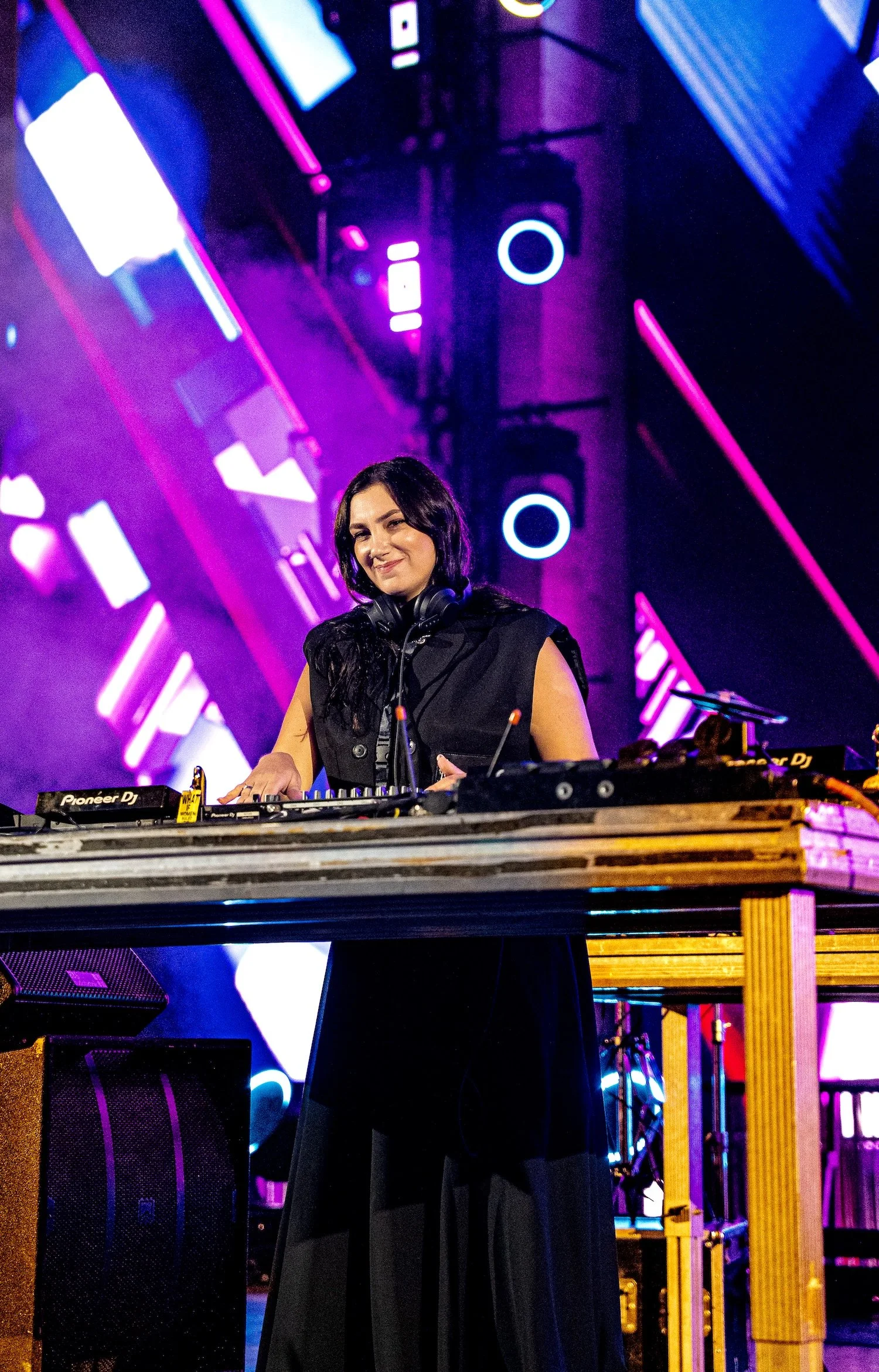 ReaLemnushaCheckInFestivalTirana.jpg