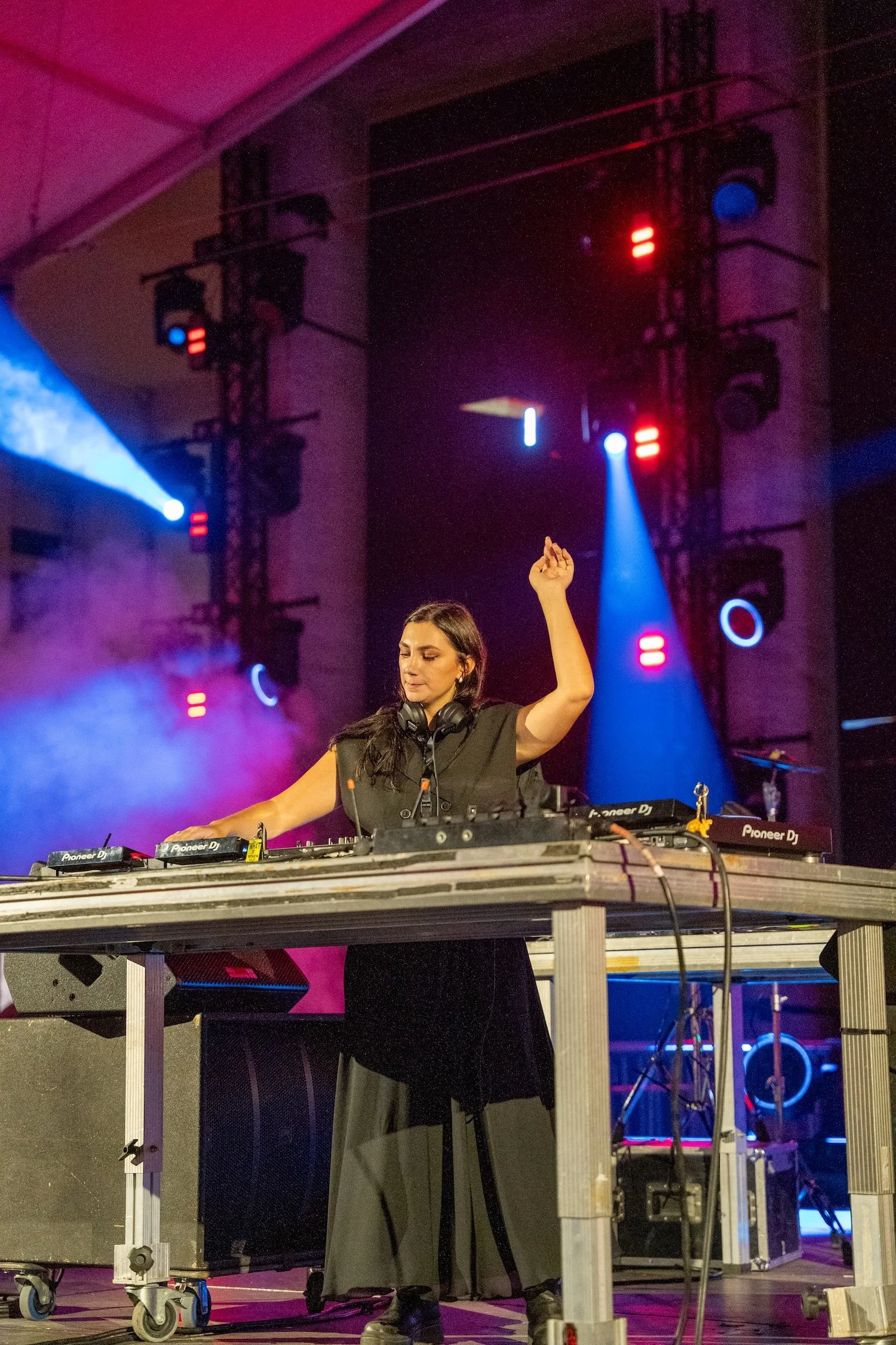ReaLemnushaCheckInFestivalTirana3.jpg