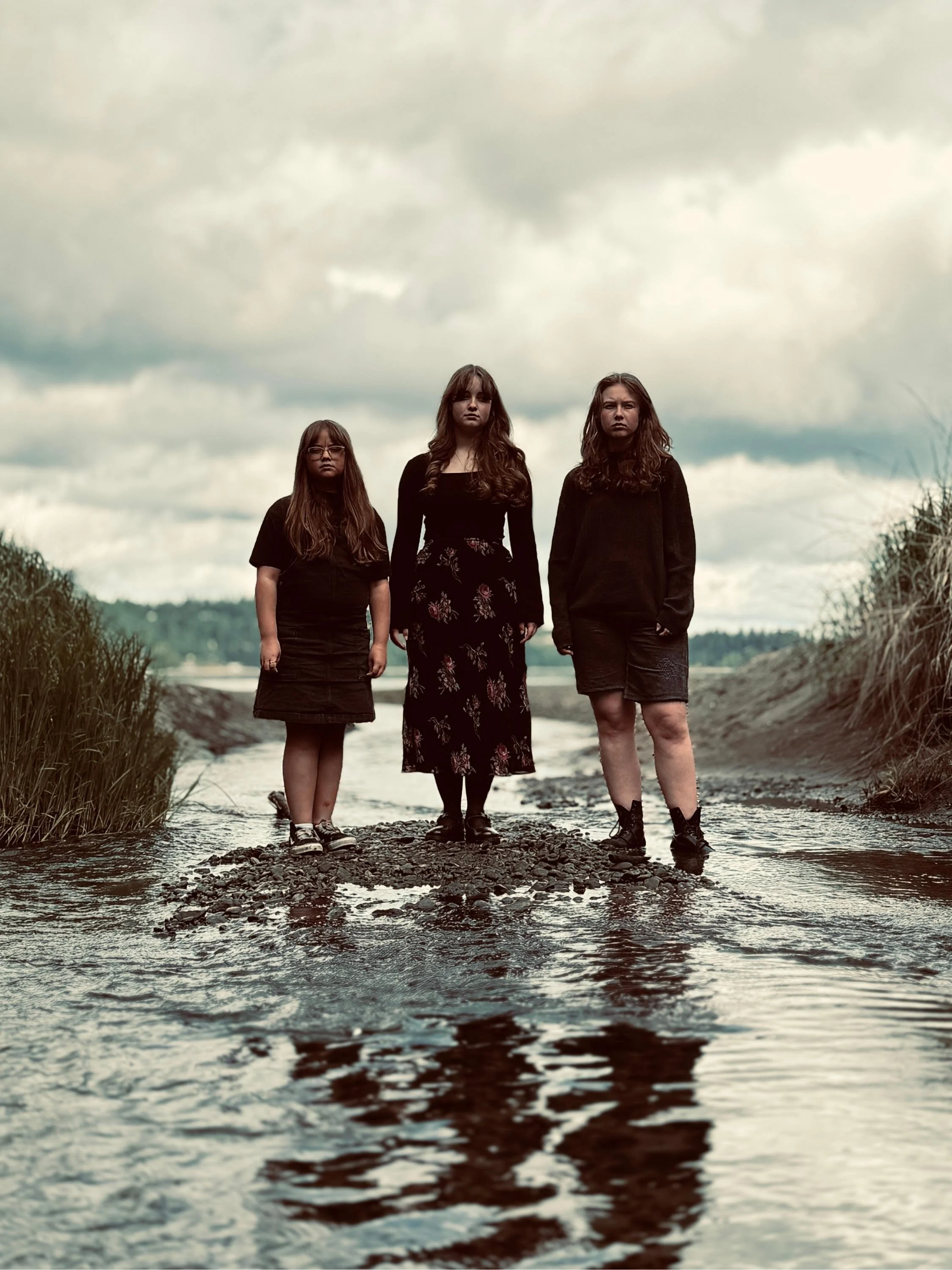 Sad Dad Autumn deliver a haunting &amp; heartfelt Triumph on "The Great Dying"