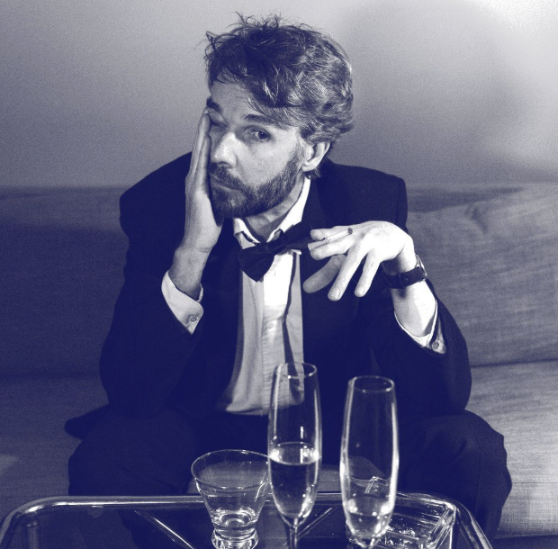 Johnny Payne grooves the night away on Indie Disco single, “Real Magic”