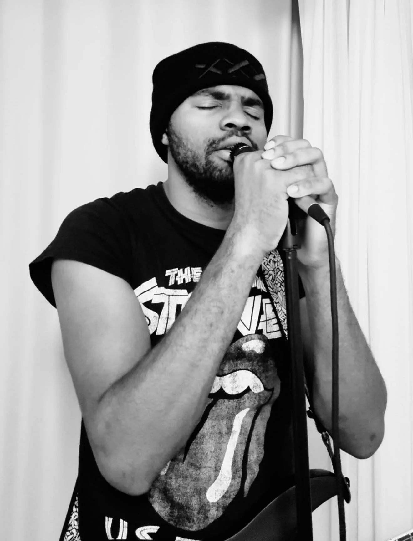 Dude In Black gets poetic on a gorgeous single, "The Death of Ophelia"