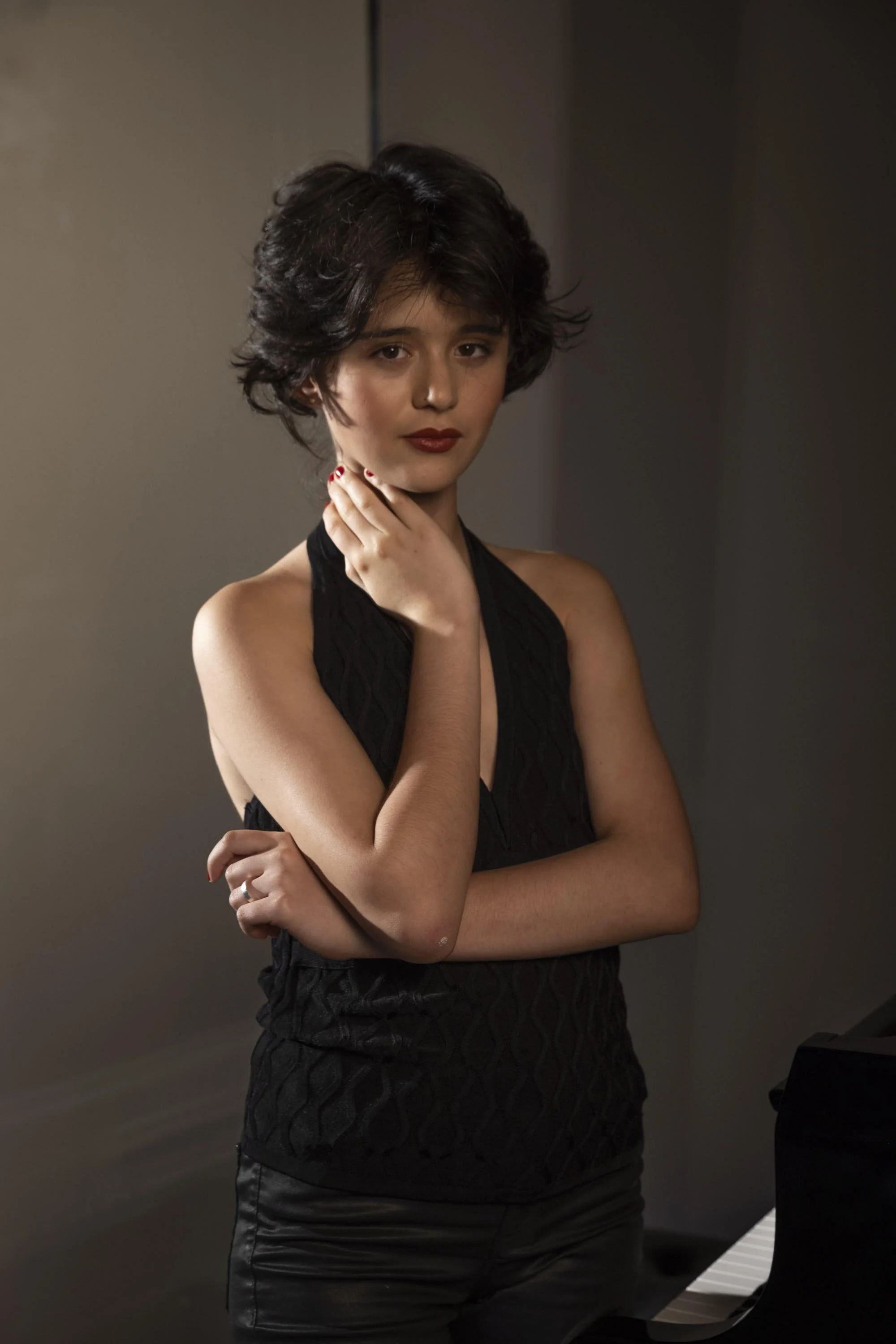 Julia Zerón shares outstanding piano-led instrumental on "At the End, Now”