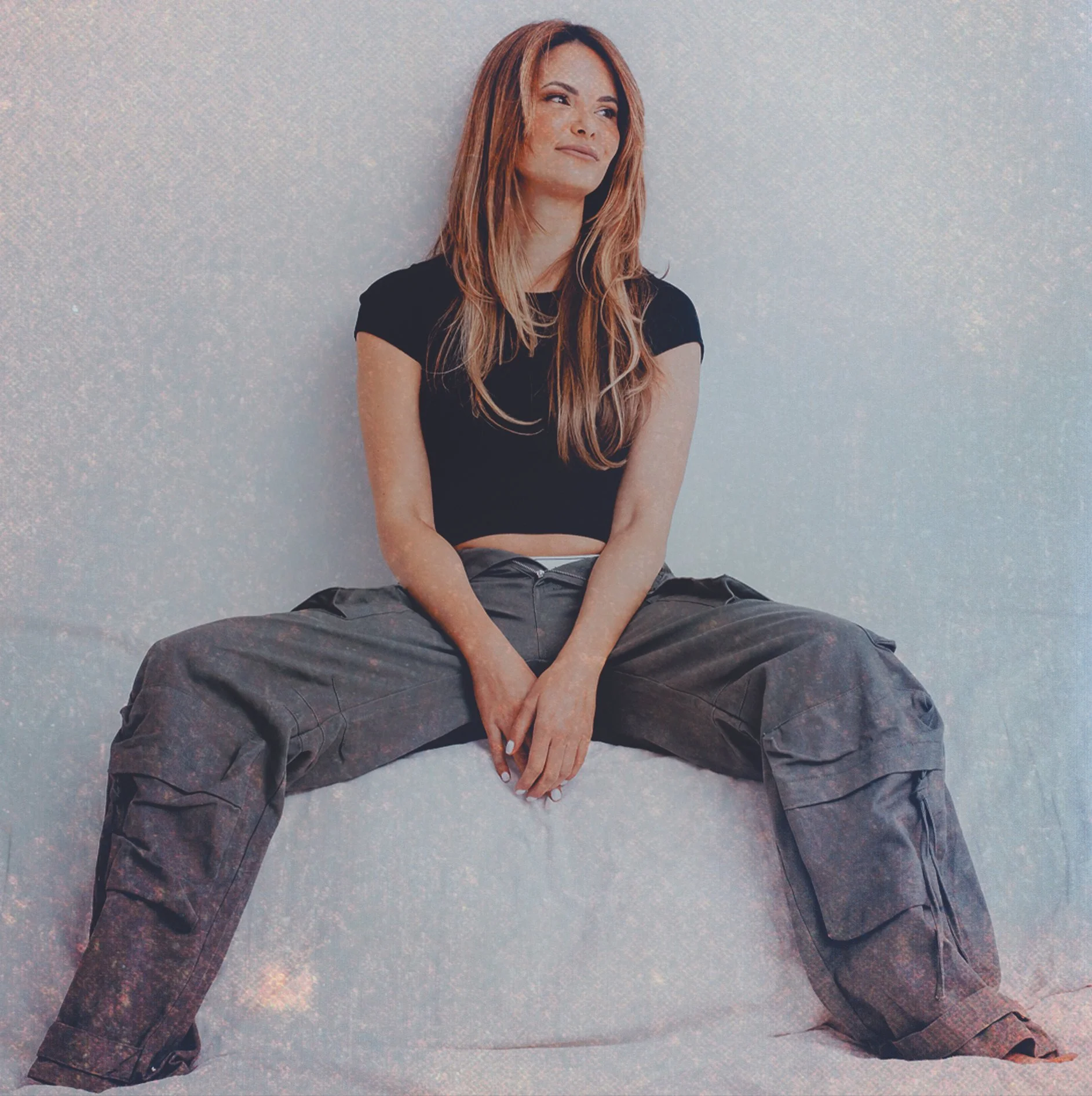 Terra Renae gets groovin' on an anthemic new single, "Slightly Faded"