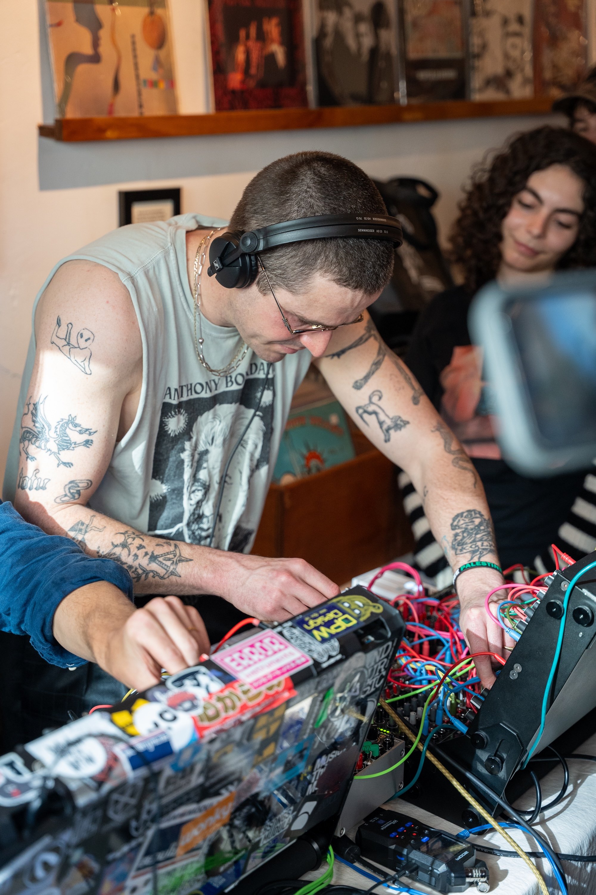 KingGizzardandtheLizardWizardPasadenaSibyllineRecords22.jpg