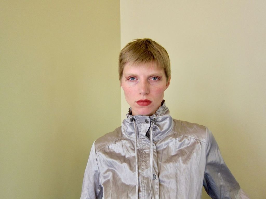 Elke announces 3rd album "Big Mike", her most vulnerable work yet