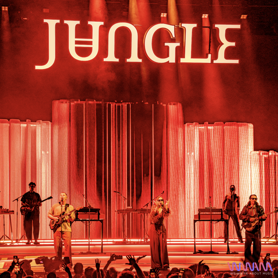Jungle Turn Santa Barbara Bowl Into One Giant Dance Floor