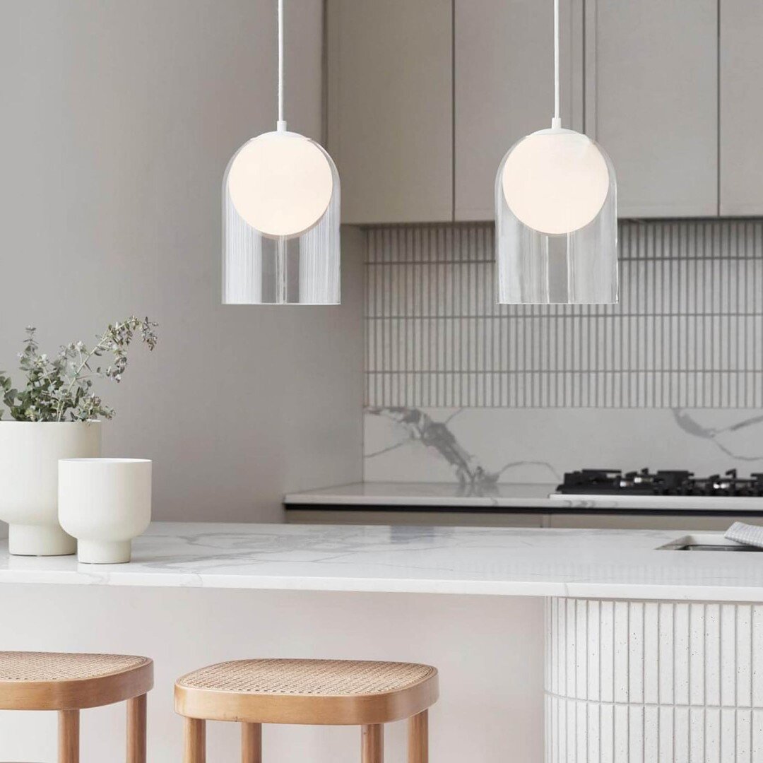 Pendant lights are the perfect addition to create that extra WOW factor in your kitchen. Don't believe us? Check out these stunning lights from @beaconlighting