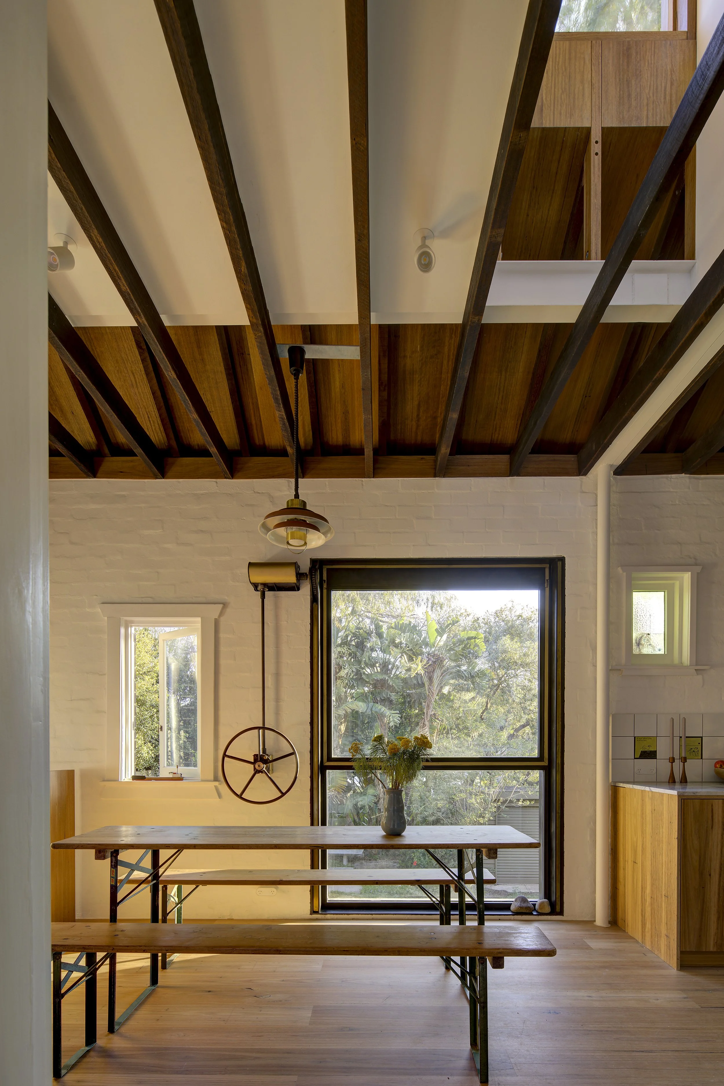 03_10949-resaltsadds_RainbowHouse_VirginiaKerridgeArchitect_BrettBoardman.jpg