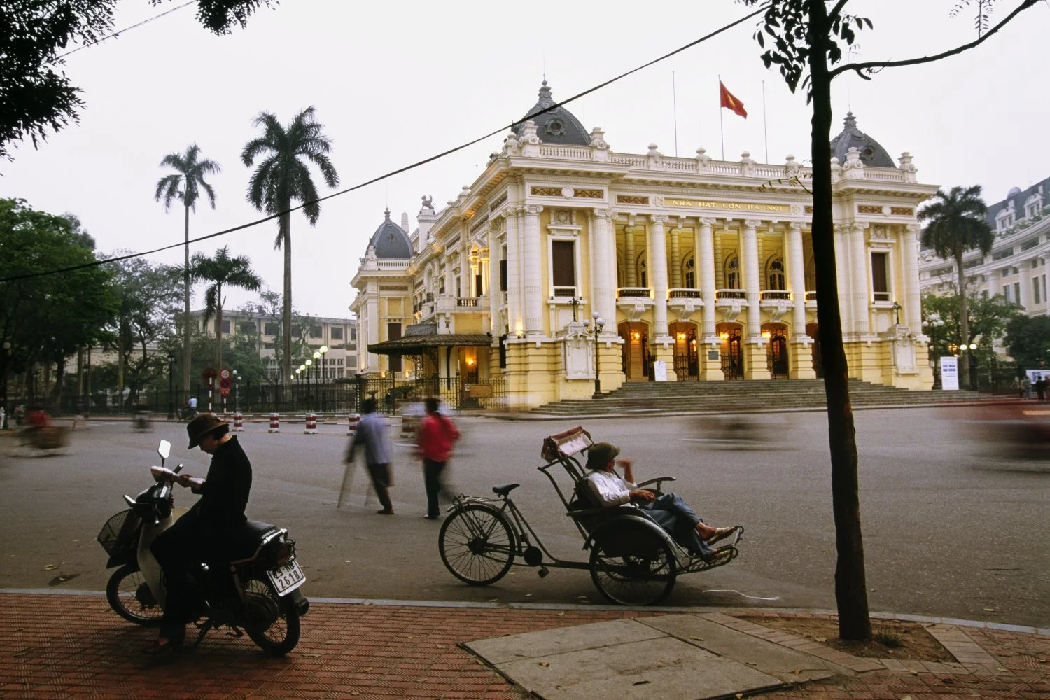 HANOI OPERA HOUSE, 1994