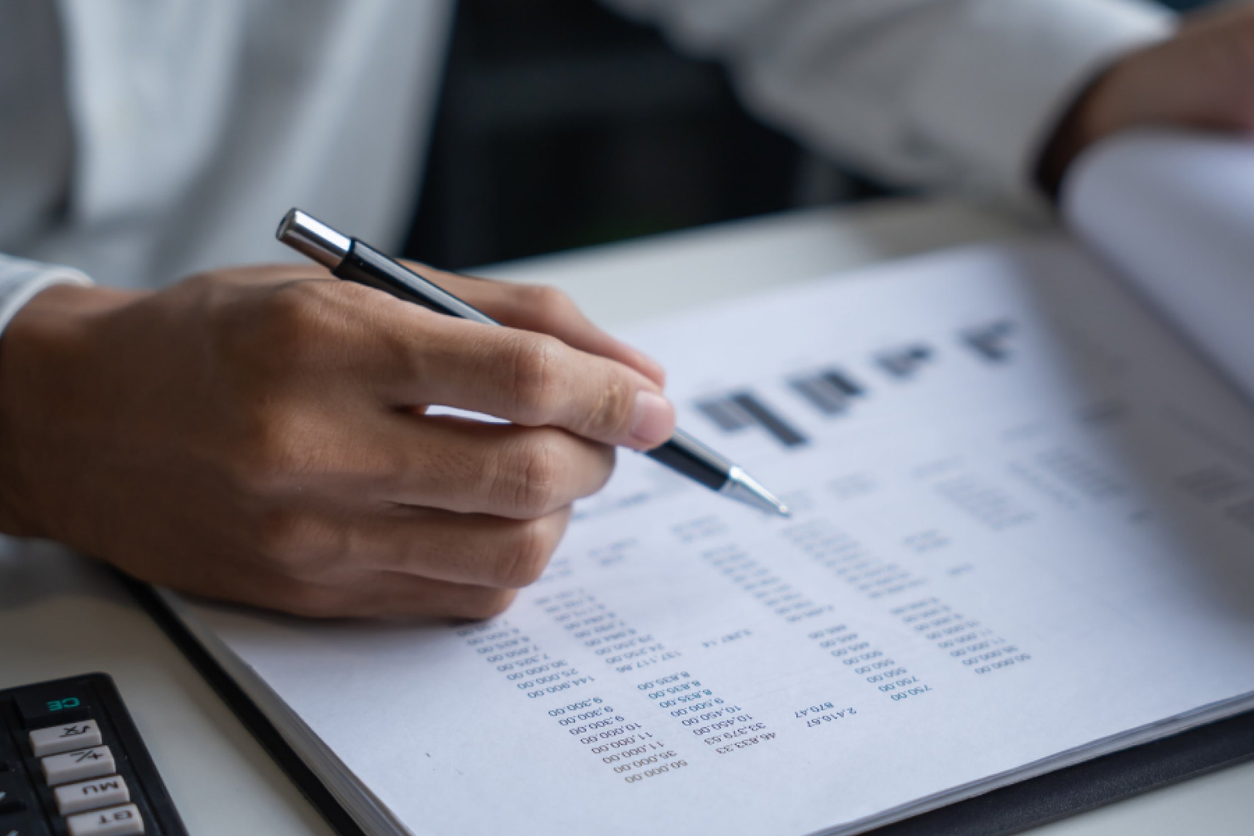 Selling a Business: Steps to Take and Legal Obligations