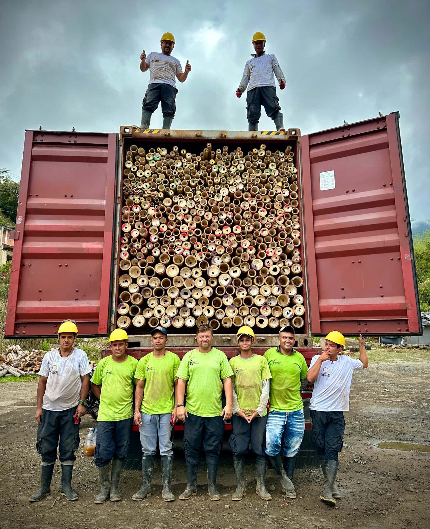 A new and exciting partnership between @mastersofbamboo and @guaduabamboo to bring the world's strongest bamboo to the masses in Europe! 2 containers are on the way to our warehouse in the Netherlands.