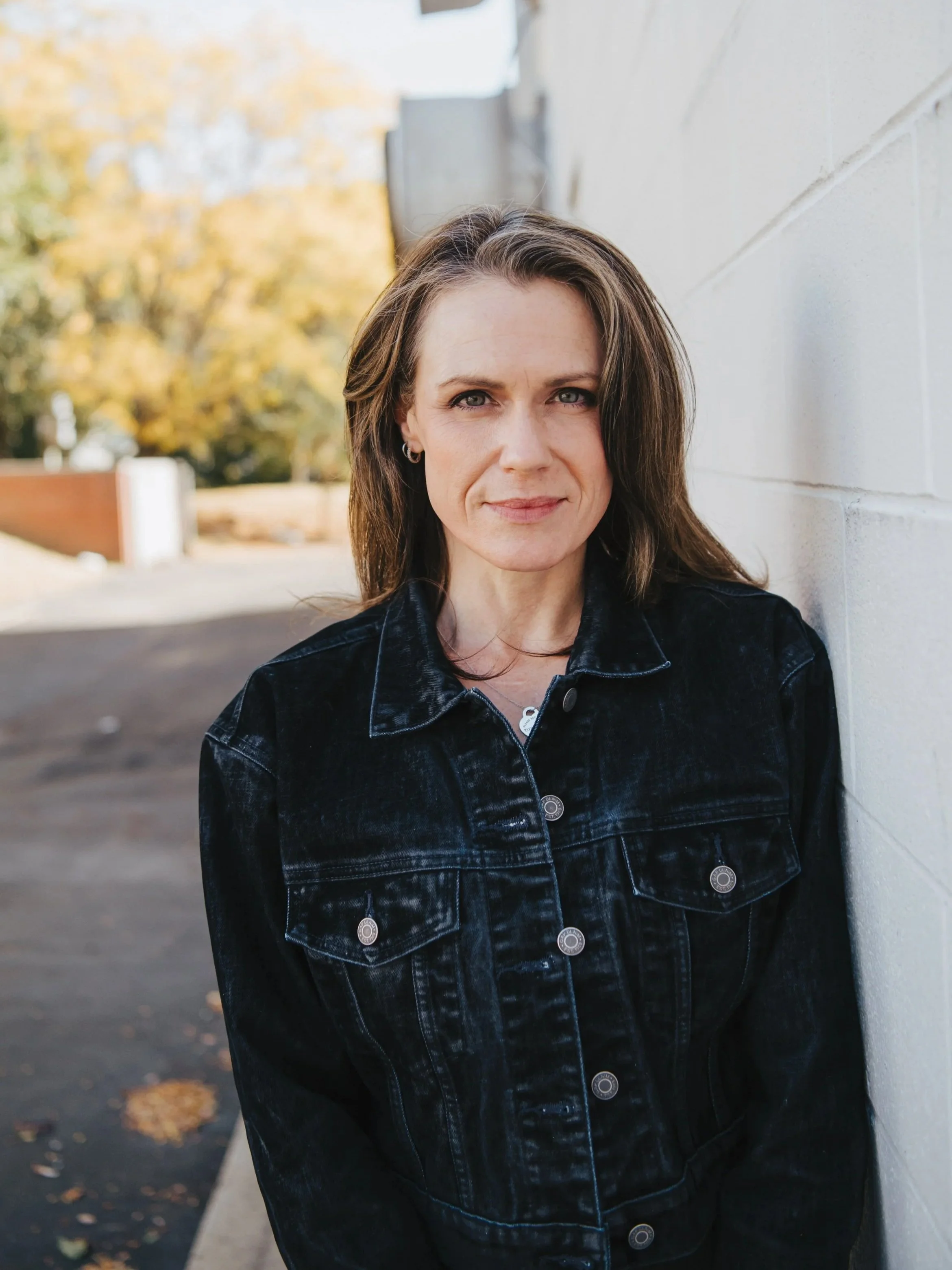 Dr. Anne Lewis, PhD, HSPP, LCAC—licensed psychologist specializing in Brainspotting and EMDR therapy.