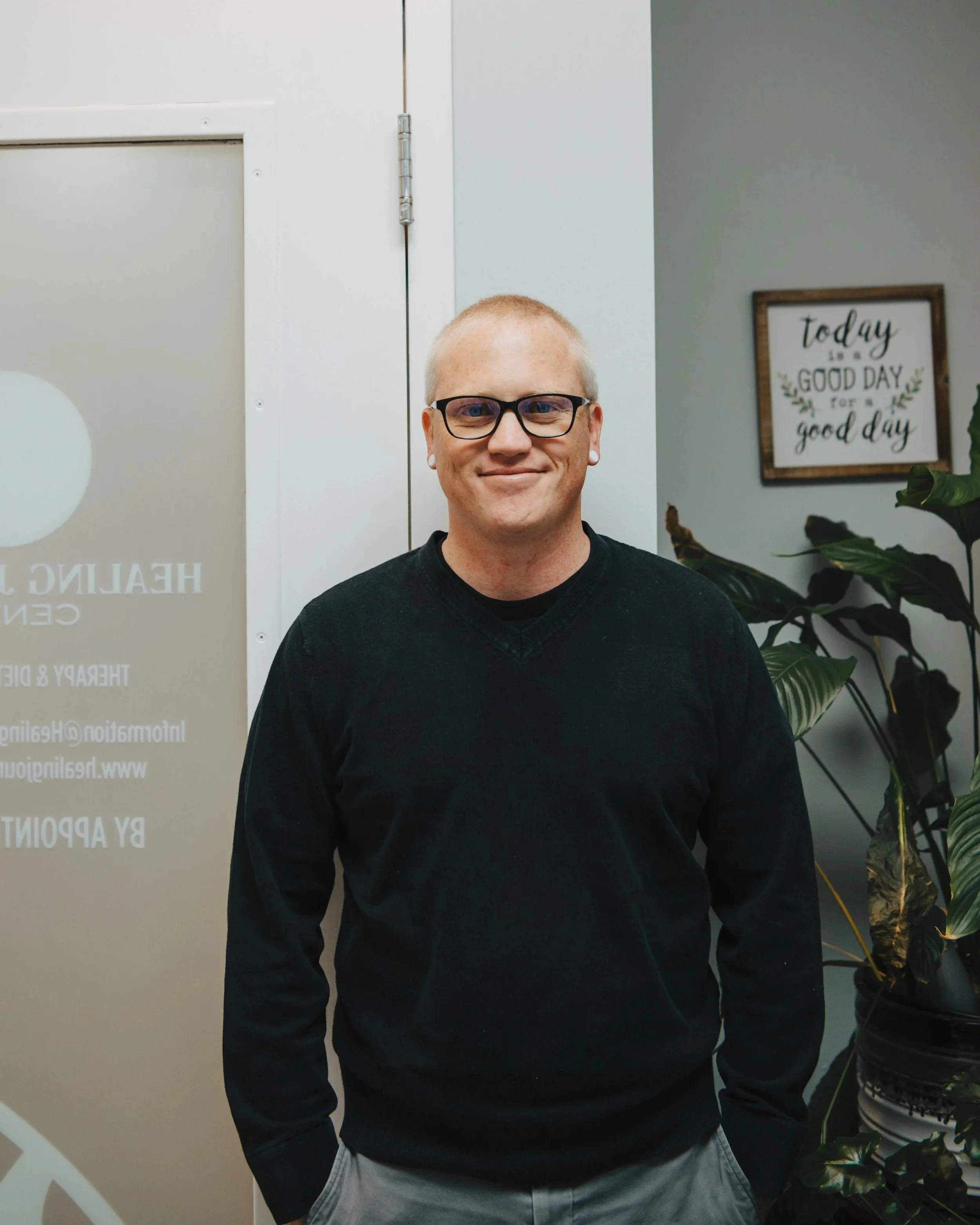 Bruce Briggs, LMFT, LMHC, NCC— trained in Brainspotting, focusing on trauma and relational therapy.