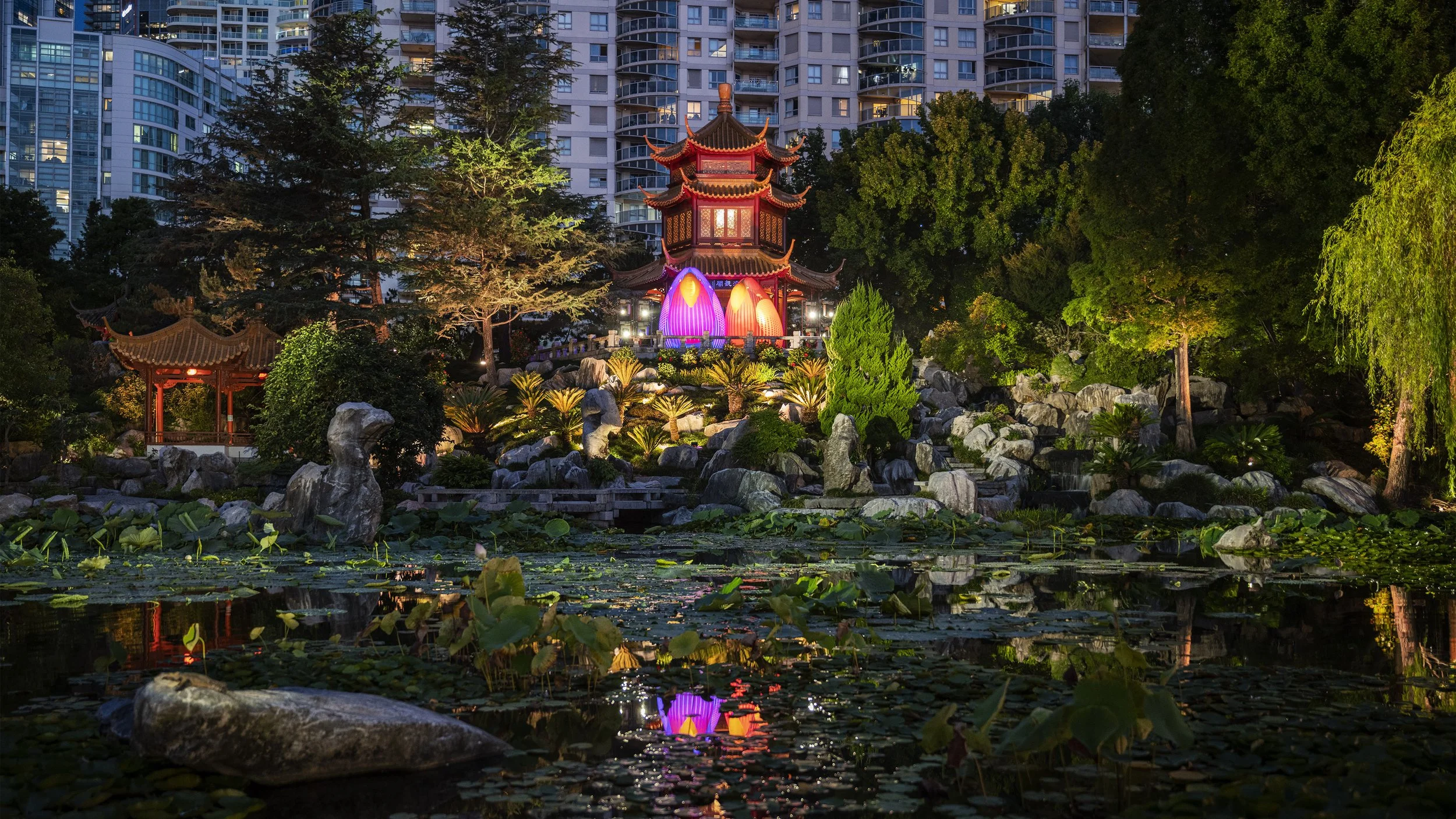 NATURE ILLUMINATED | Temporary Media Art & Inflatable Public Art ...