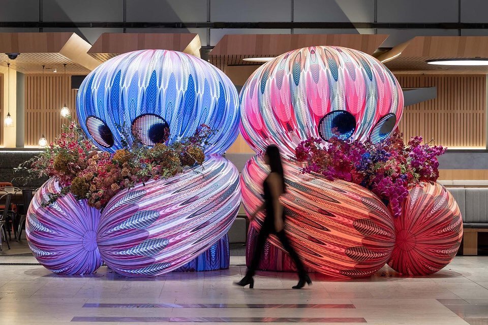 Stem by Stem - Alien Boy Gives Me Flowers was commissioned by @mirvac_portfolio for the foyer of the @telstra building to welcome back staff after Sydney lockdowns. Fans will see our fave motifs including intricately-detailed custom patterns that con