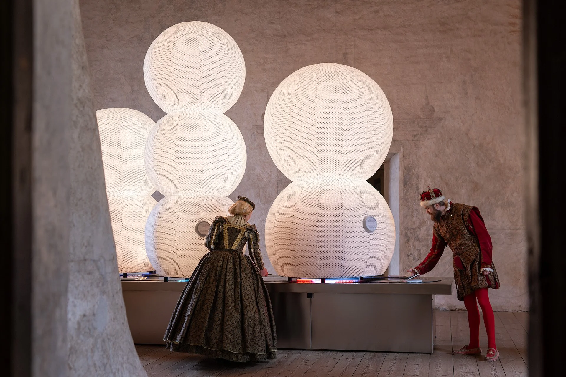 ENESS Modern Guru hd DSC2923.jpg