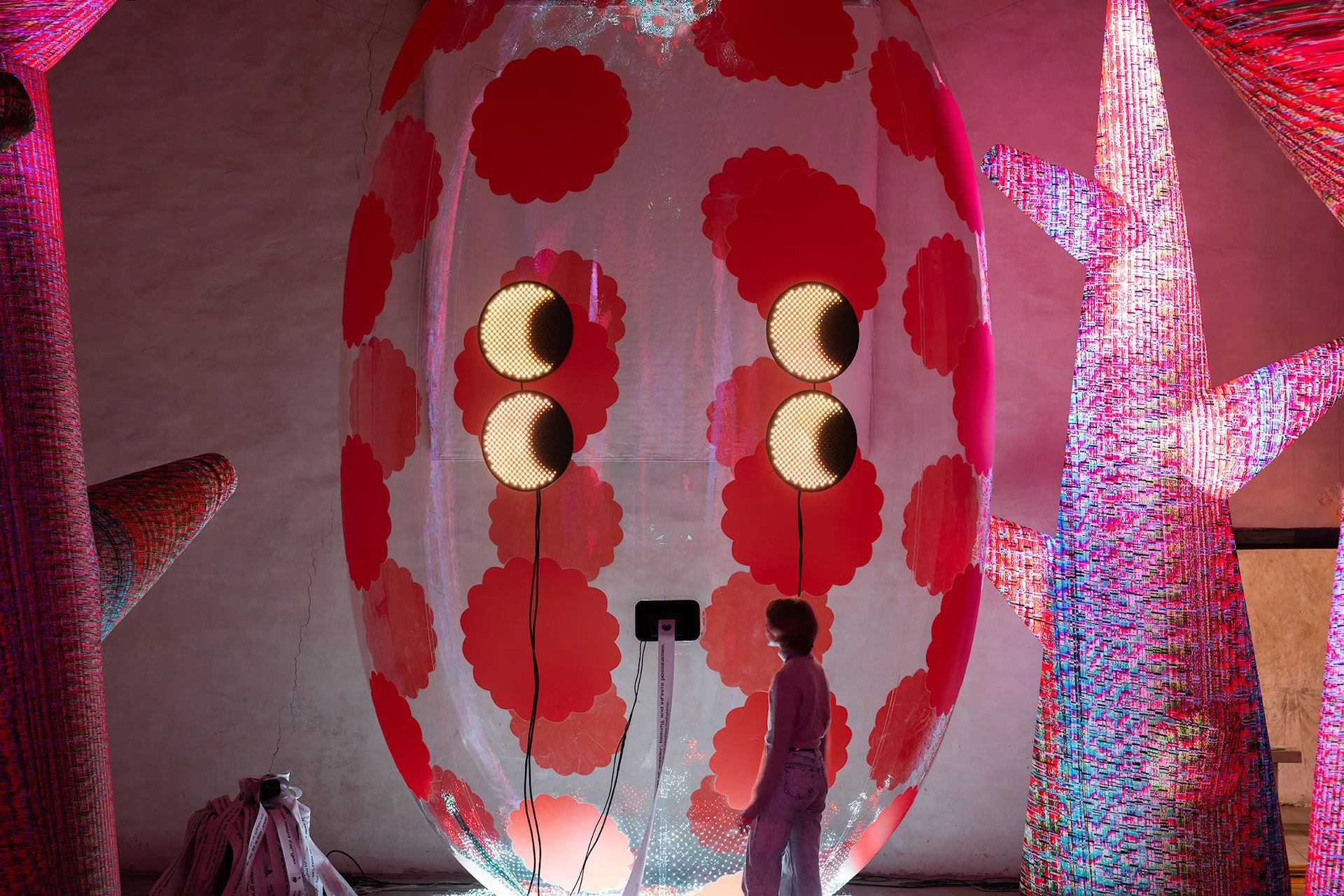 ENESS Modern Guru HD 1H4A0108 B.jpg