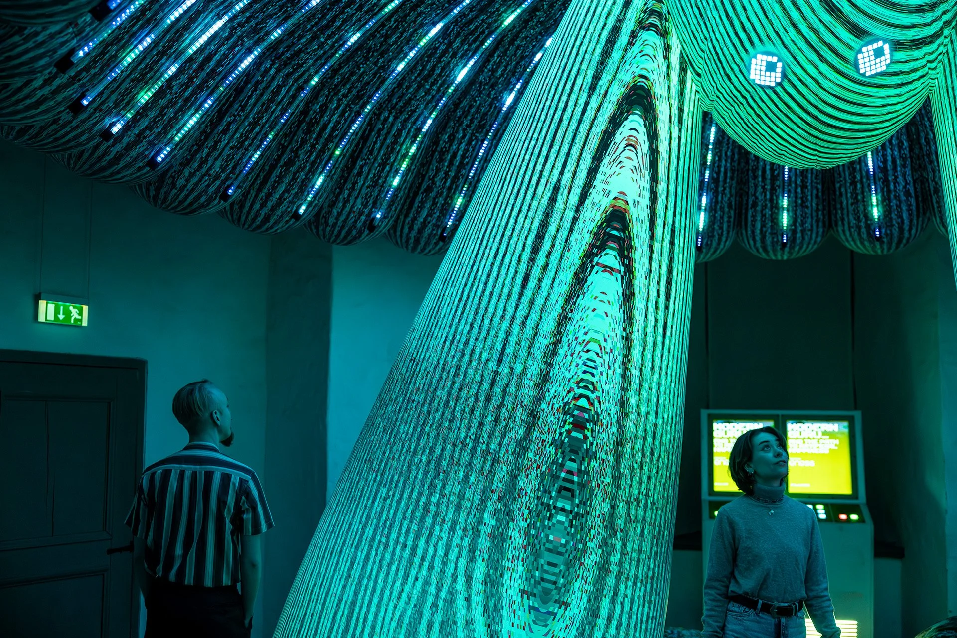 ENESS Modern Guru HD 1H4A9155.jpg