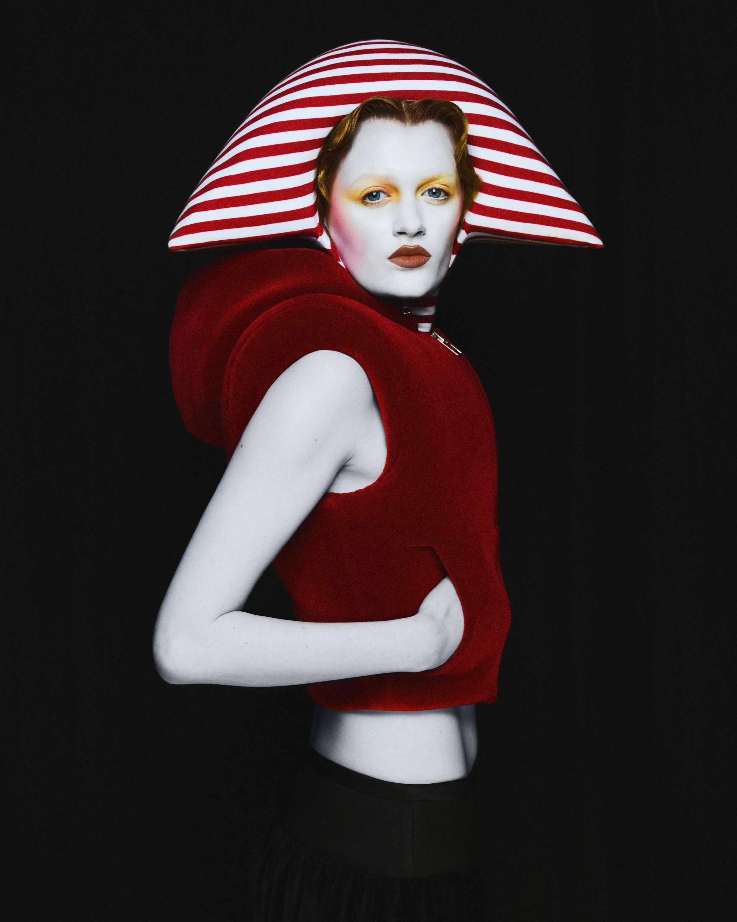 15_250412_DISTORTED_REALITY_2_2363_R3.jpg
