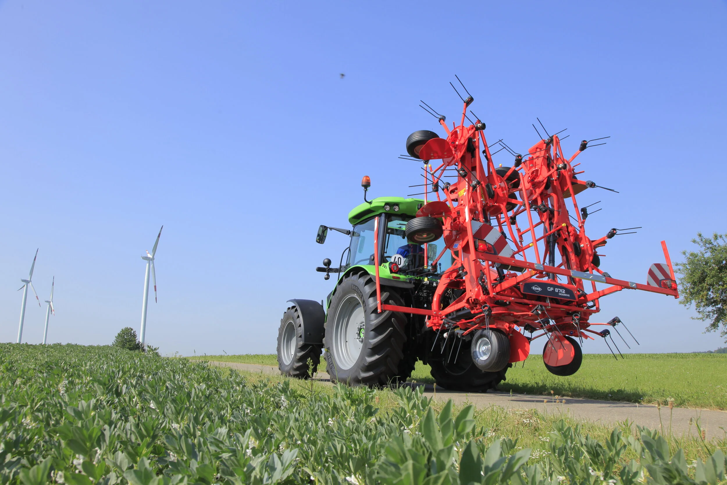 Kuhn GF 8712