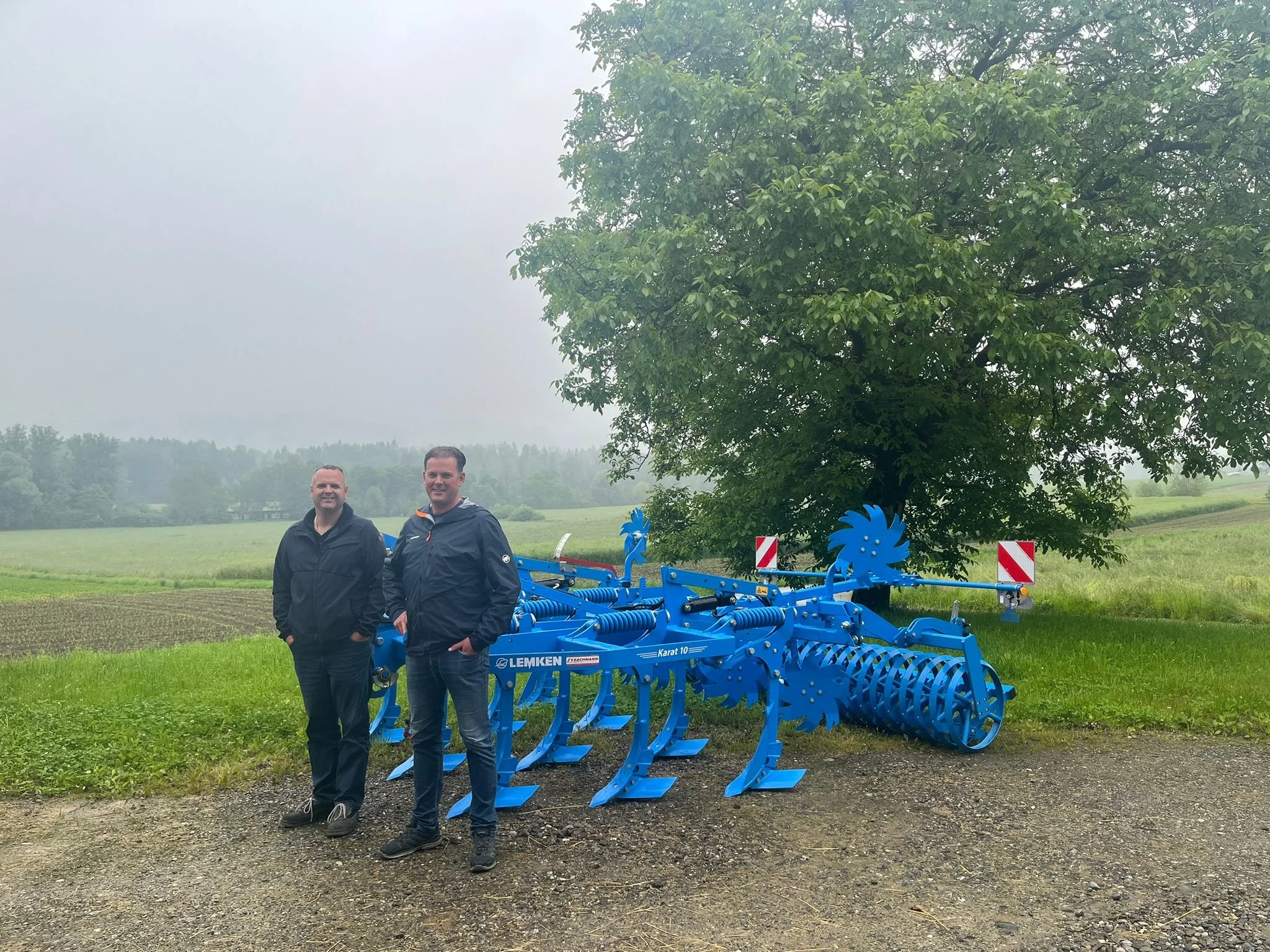 Lemken Karat 10/300U, Hauri