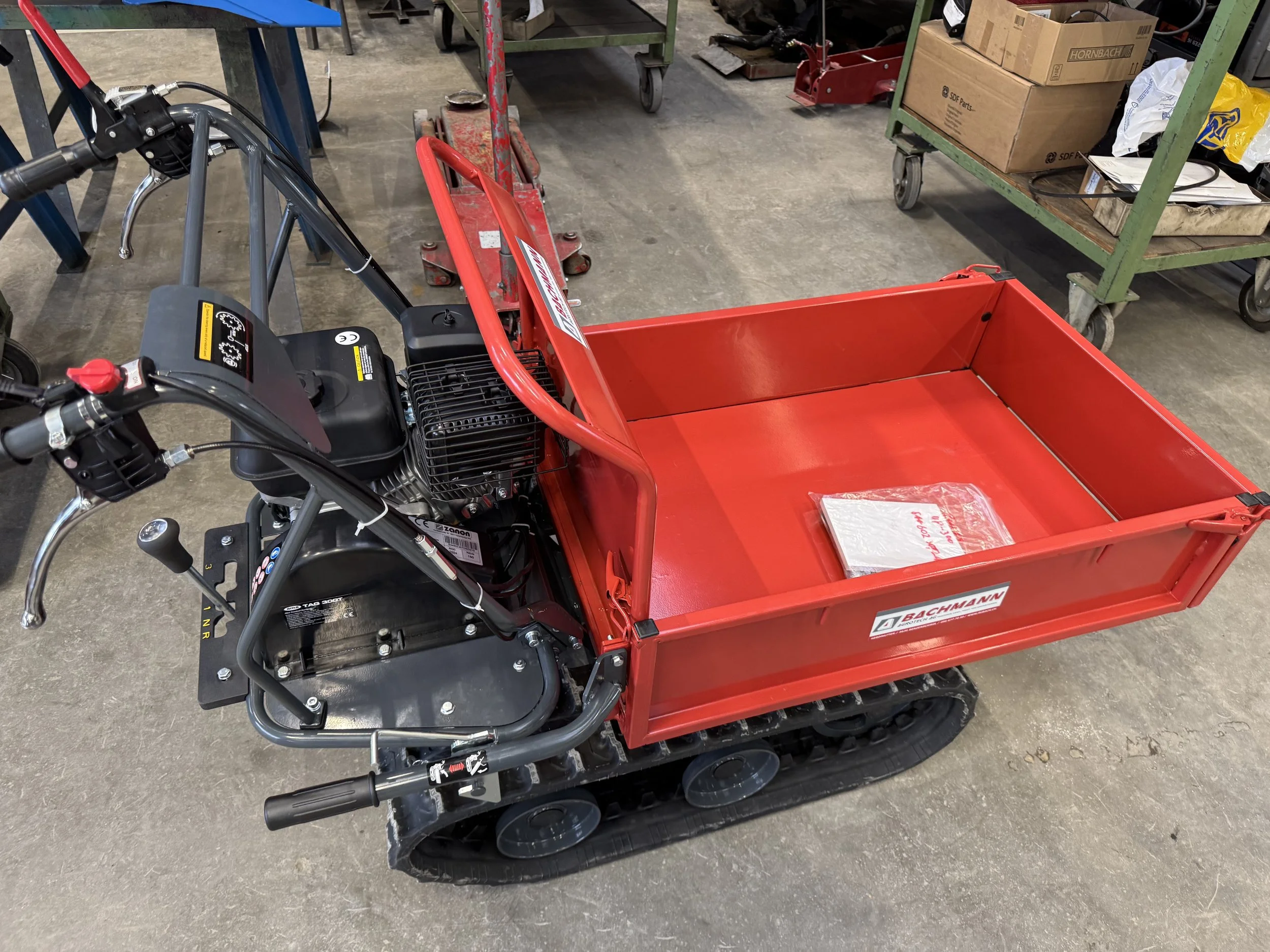 Zanon DP300, Raupendumper
