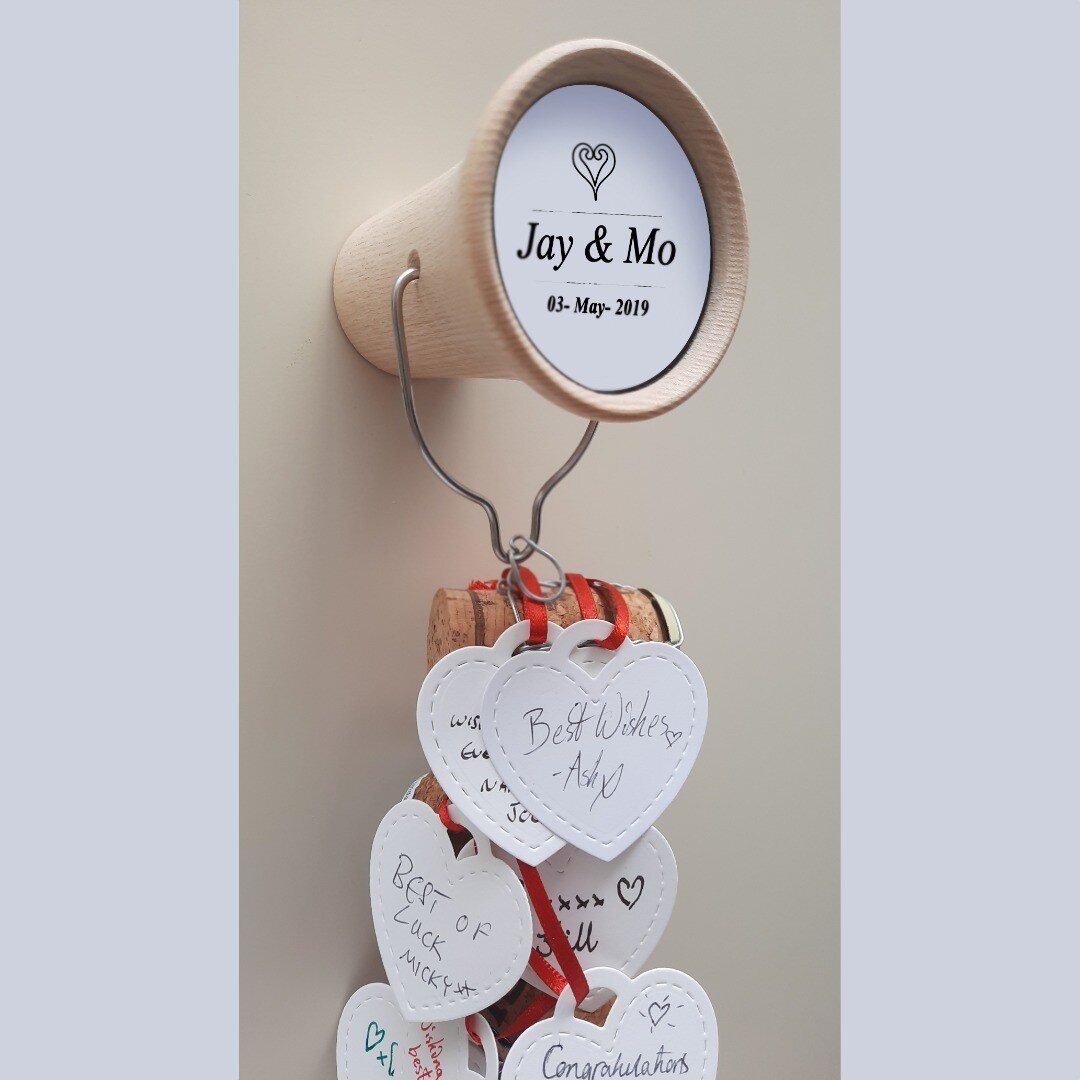 Memento makes lasting memories from fleeting moments that forever remain special. Contact us to see how it can be personalised.

#wedding  #weddinggift #weddinggifts #weddinggiftideas #weddinggiftideas #weddinggiftideasforfriends #celebration #champa