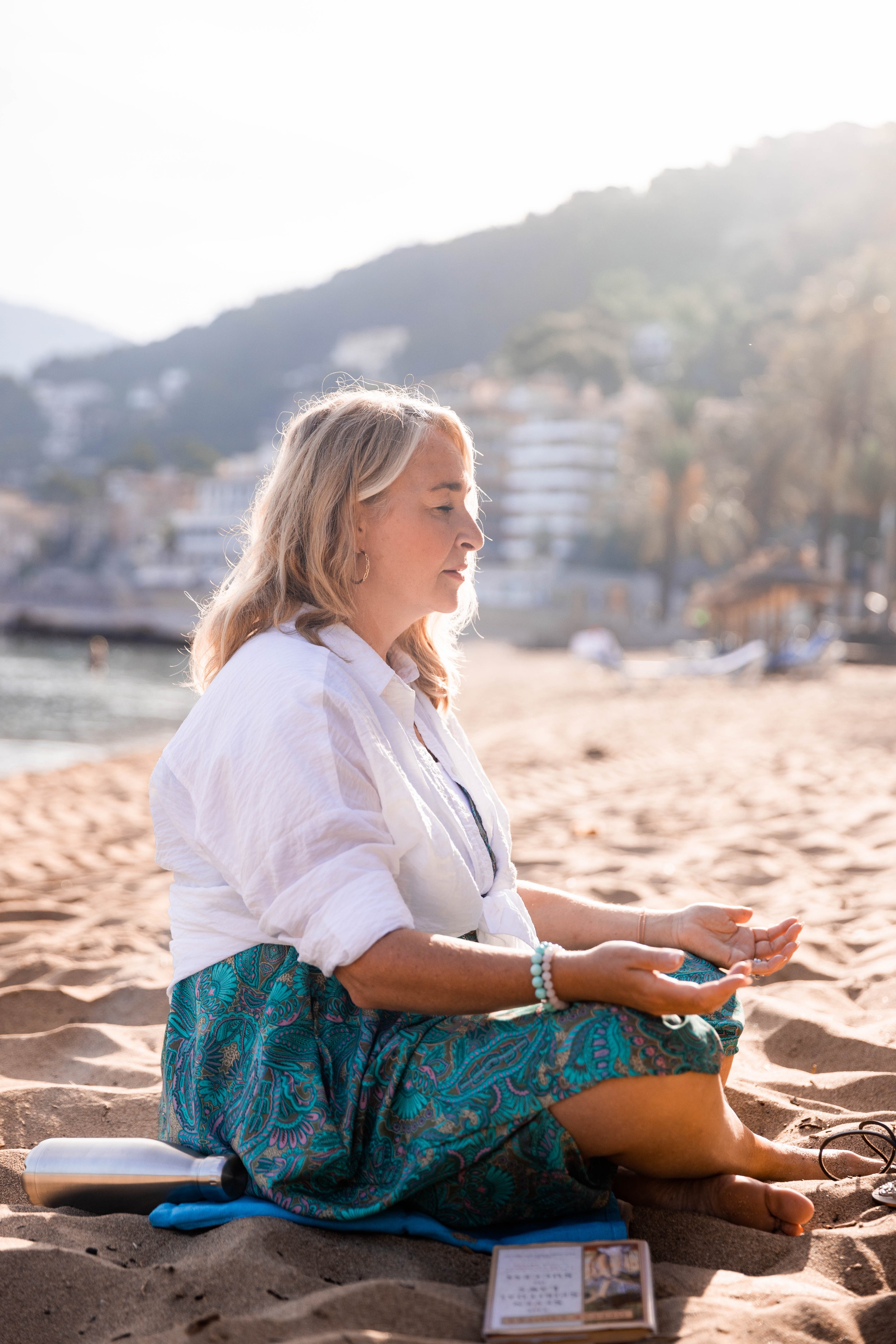 Gillian Beach Preview-1.jpg