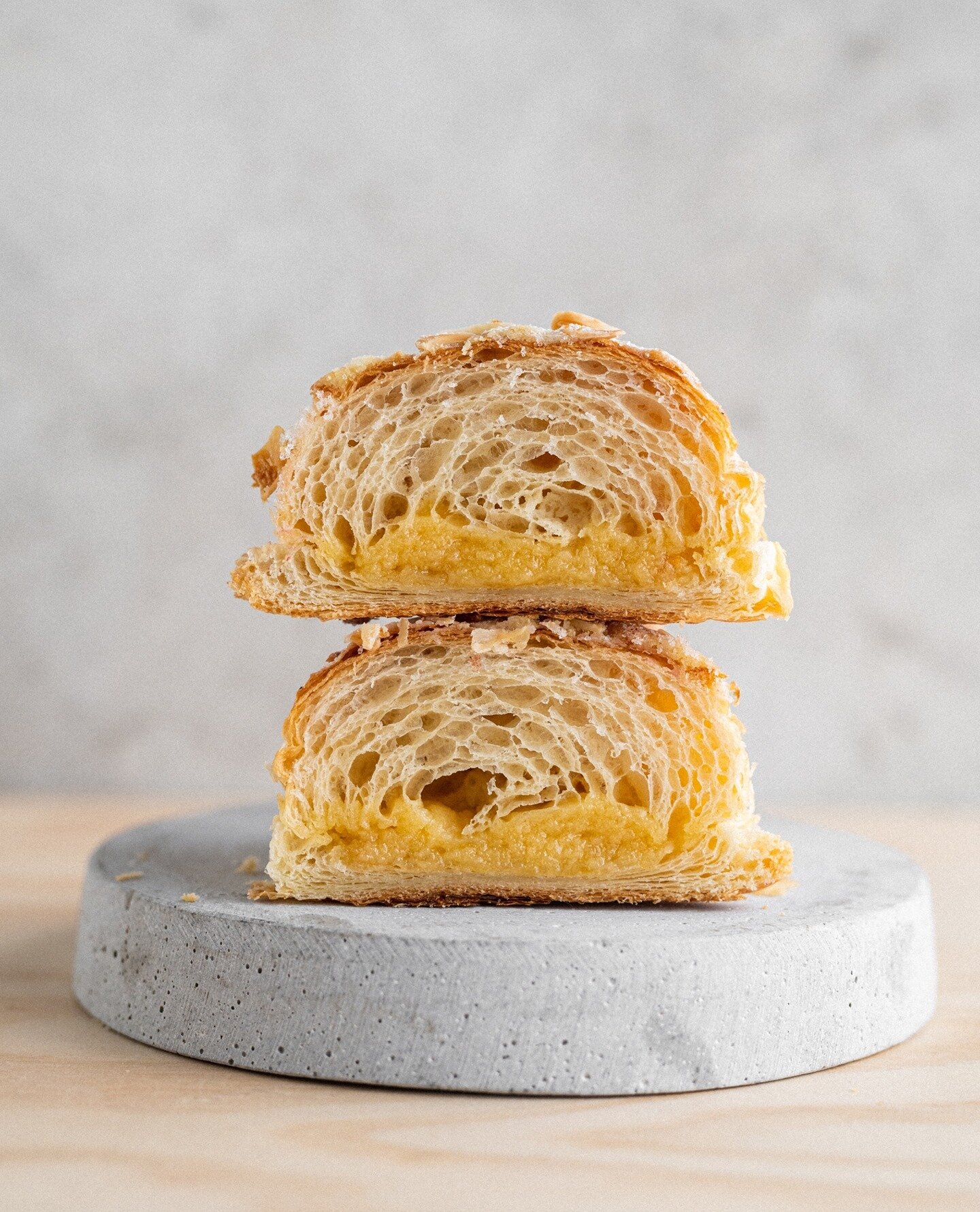 We love the classic almond croissant, especially on a Sunday morning with a cup of coffee!⁠
⁠
Comment below how you like to enjoy your favourite bakery treat ...⁠
⁠
⁠
#Risebakes #risemarketandbakery #Risefarmshop #Bakery #bakedtreats #almondcroissant