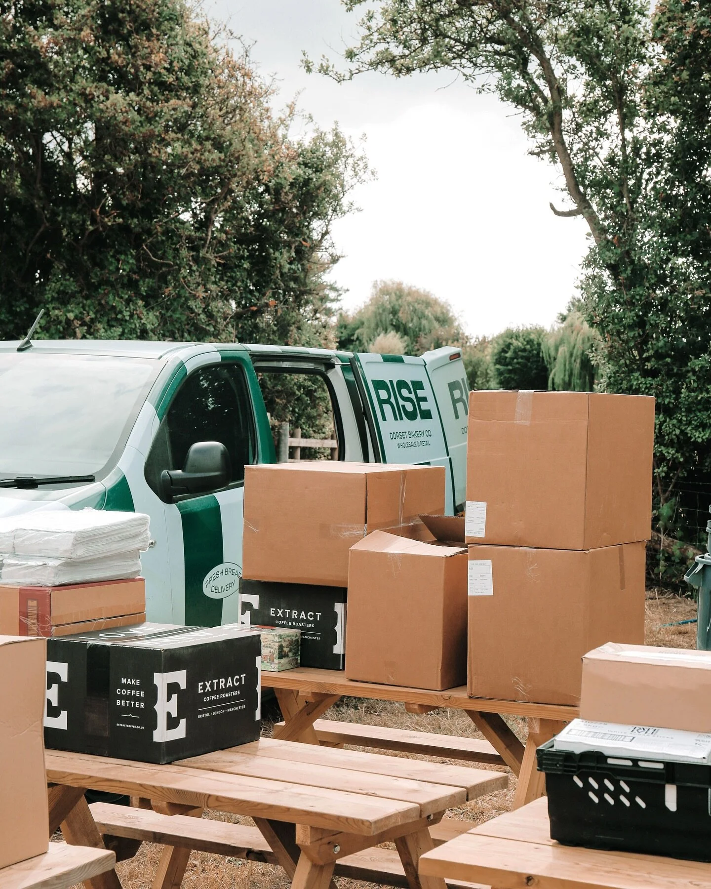 Our supplies have been delivered, @extractcoffee is here and the bar is full. 

We&rsquo;ll see you TOMORROW at @melplashshow for Booze and Bakes. 

#bakery #booze #melplash #melplashshow
