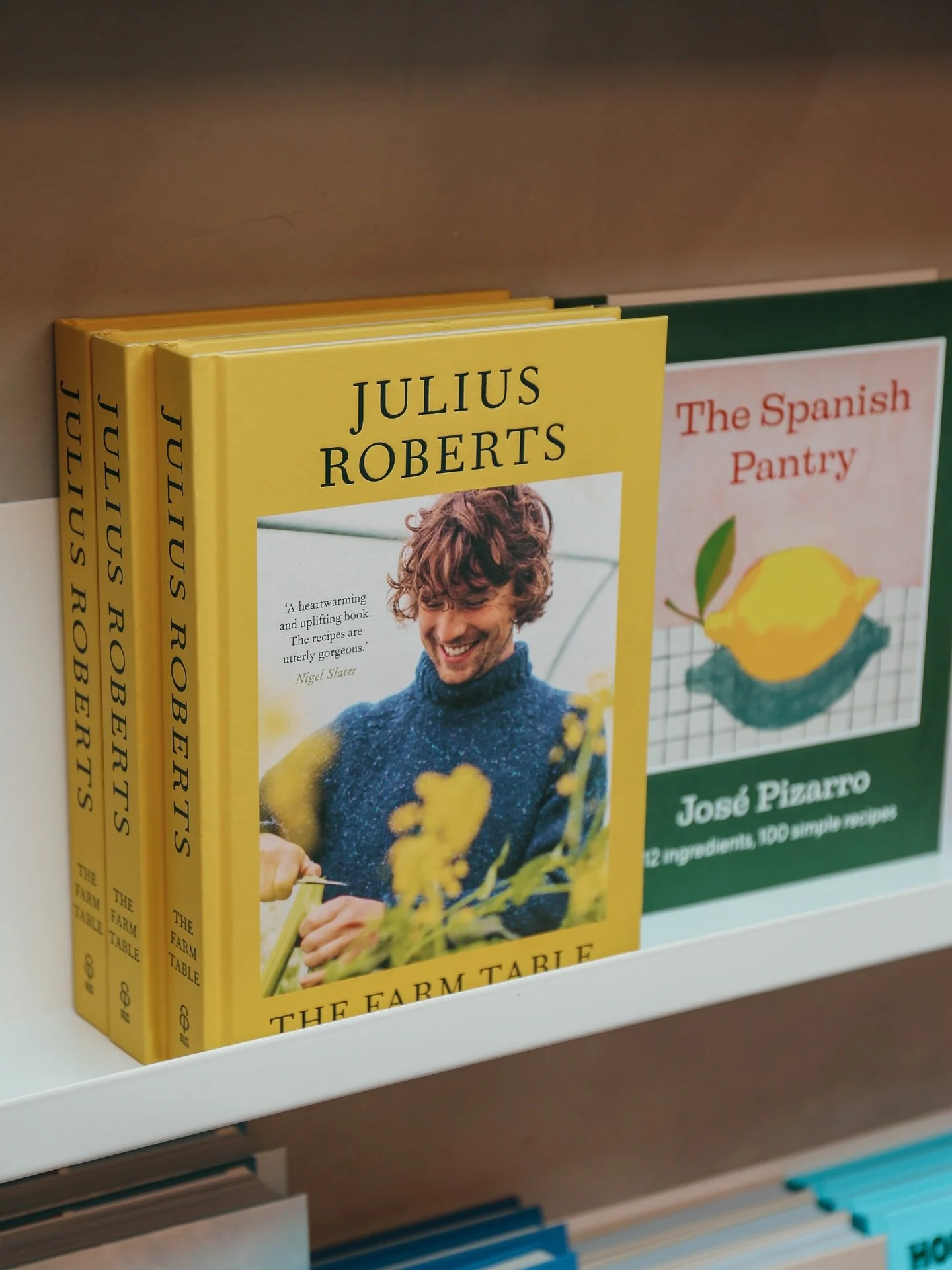 All our favourite books in one place. Have you checked out @juliusroberts cookbook? With farm to table dishes, and flavours for all the seasons, the perfect book for Autumn inspiration.