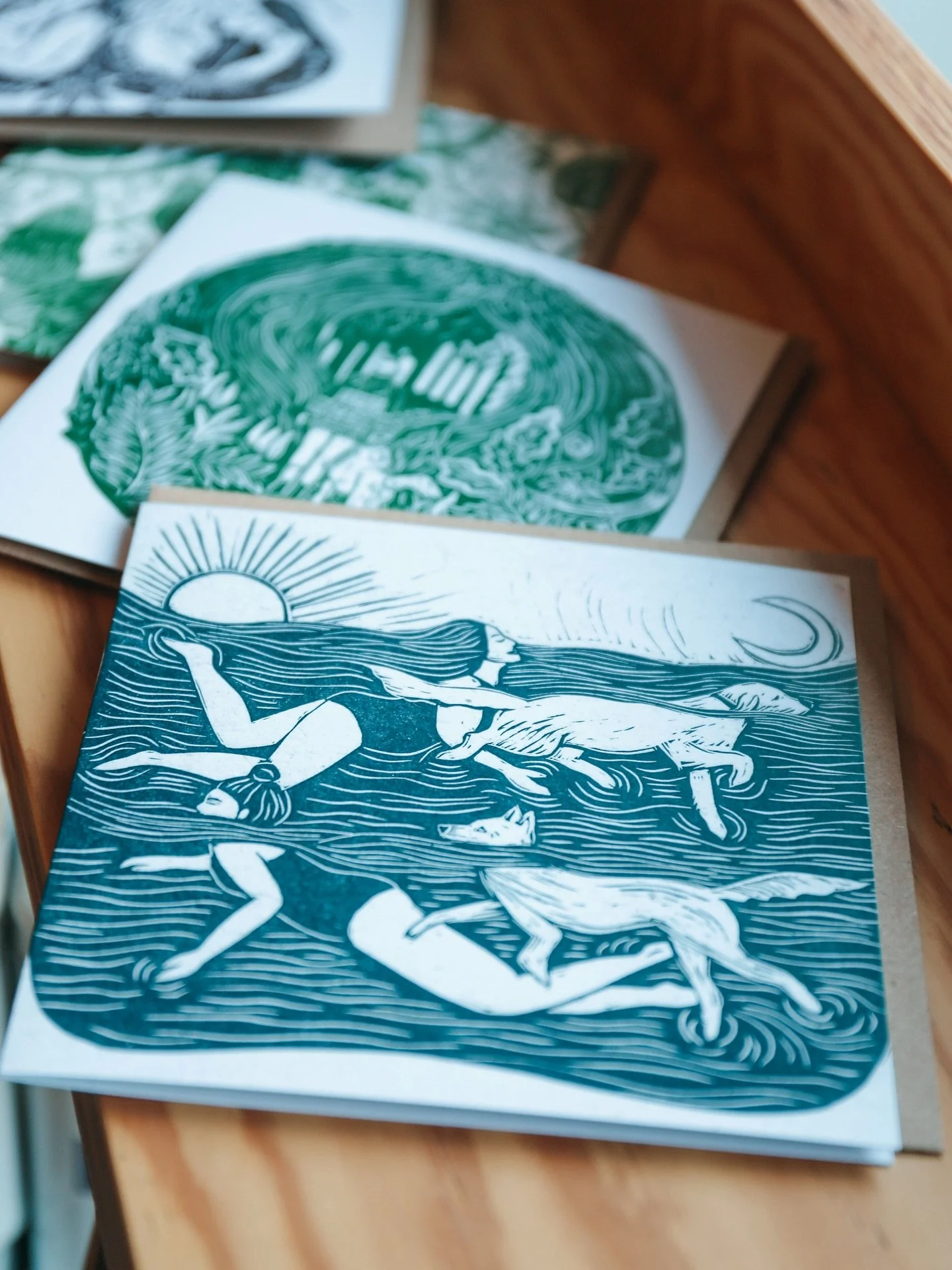 We love a card re-stock from one of our favourite local artists @printsbythebay 
#localartist #lovelocal #supoortlocal