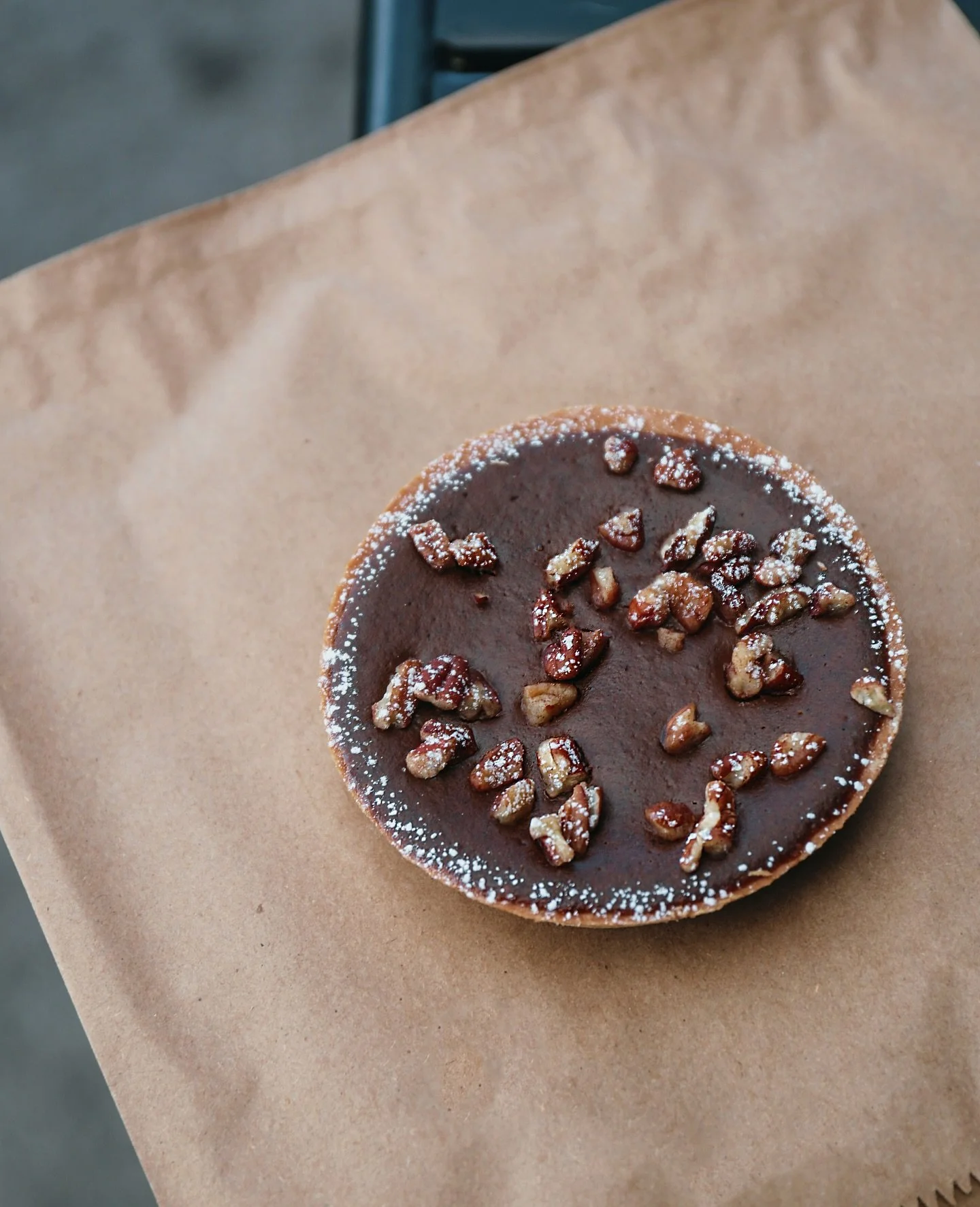 You know Autumn is here when the Autumnal treats come out…check out this Pumpkin Pecan Pie, lovingly handcrafted by the team at @risebakes 
#bakery #baker #autumnal #pecanpie #pumpkinpie