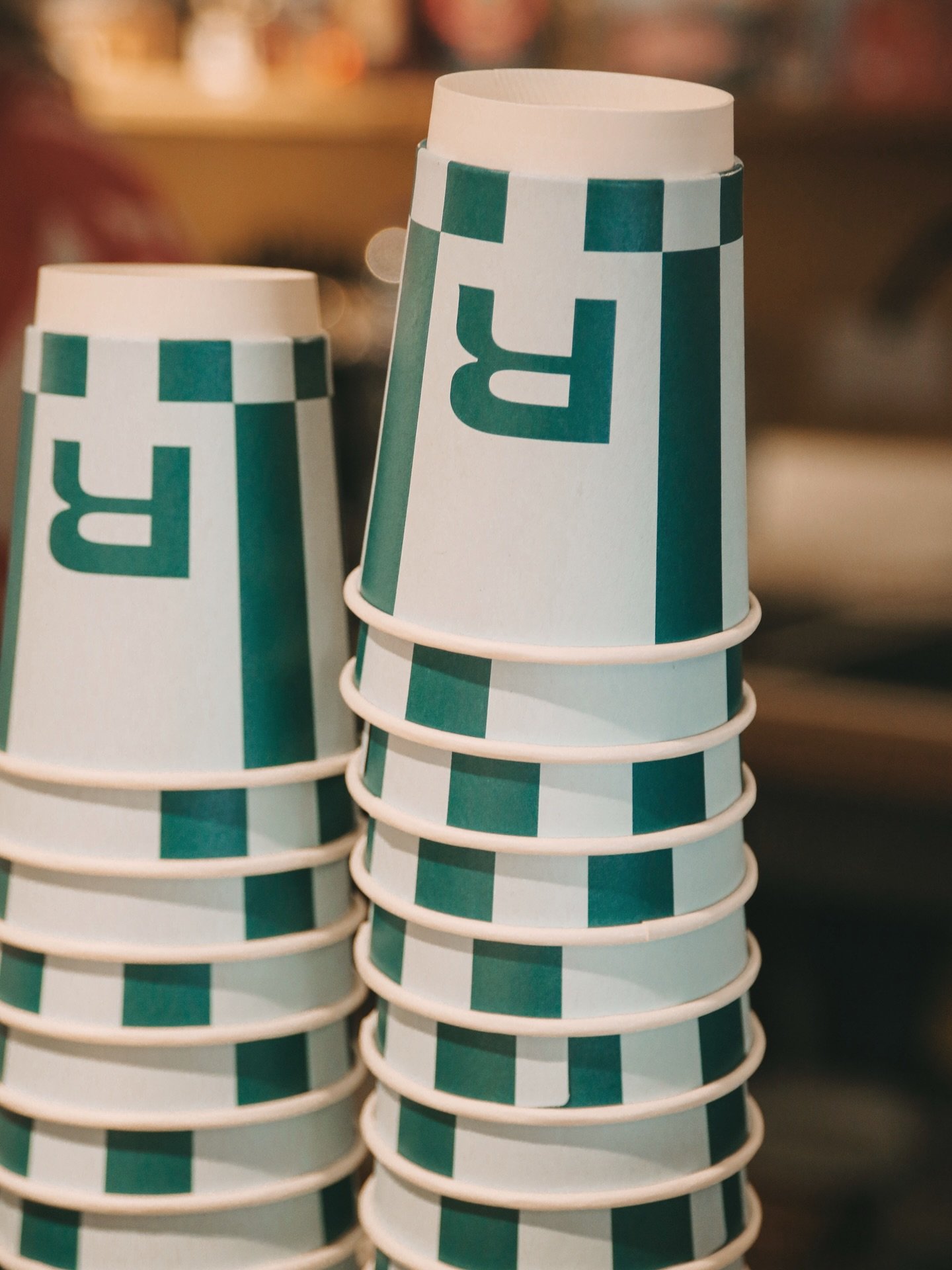 We are back open after a few very merry days! 
Stop by Rise Store for an @extractcoffee and a pastry! 

#coffee #pastry #risebakestore